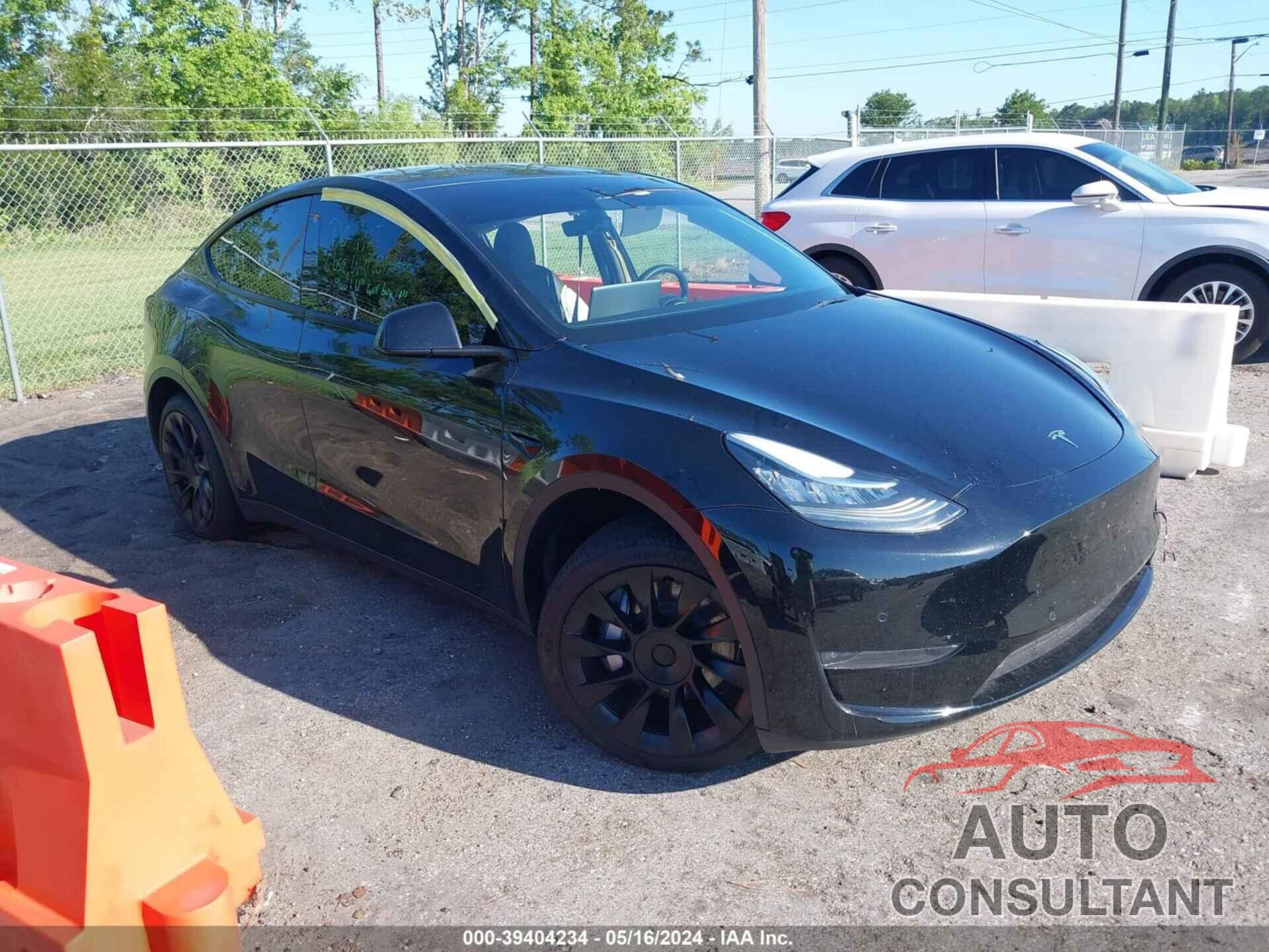 TESLA MODEL Y 2022 - 7SAYGDEE7NA006381