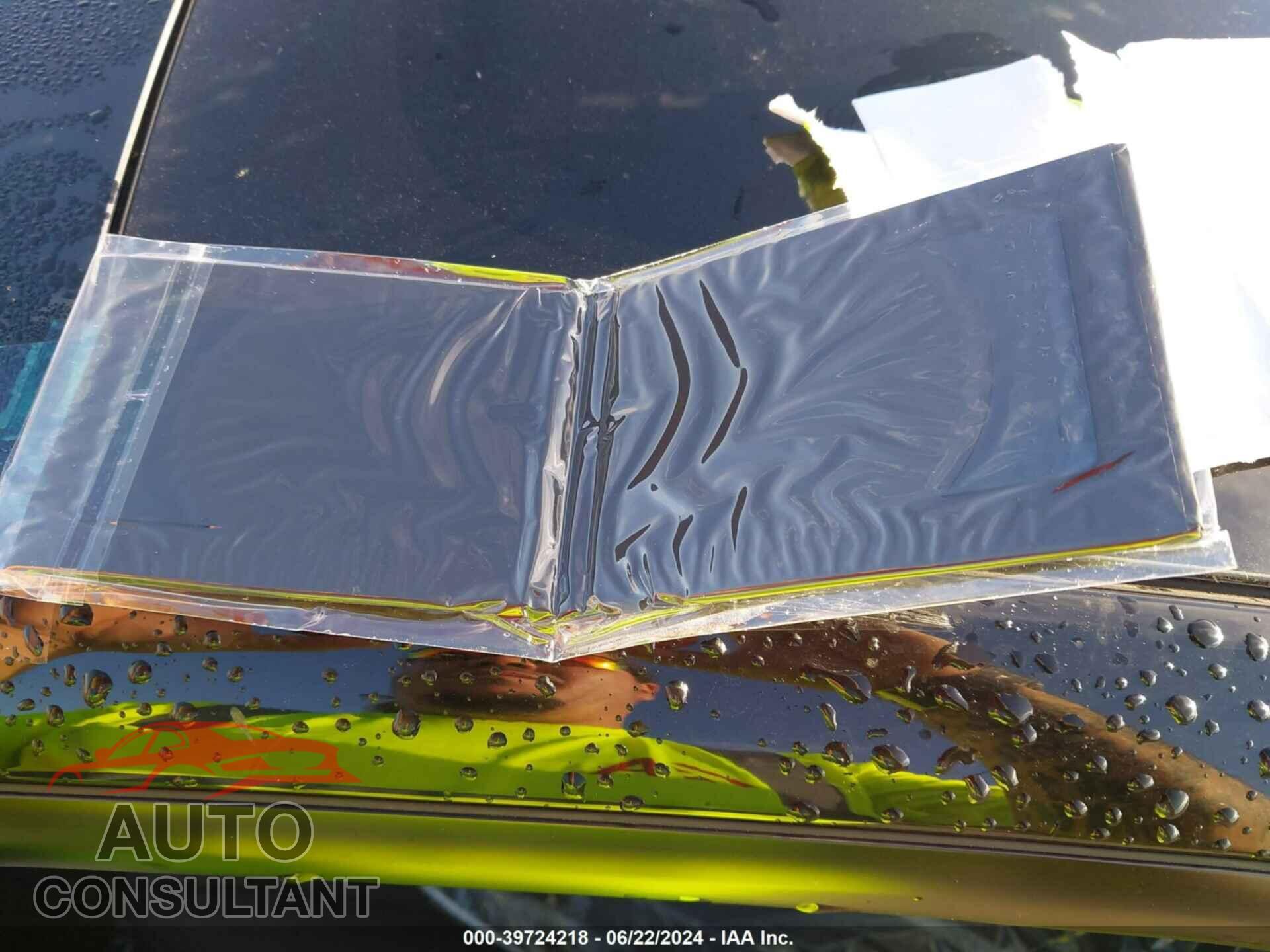 TESLA MODEL 3 2024 - 5YJ3E1EB3RF766768