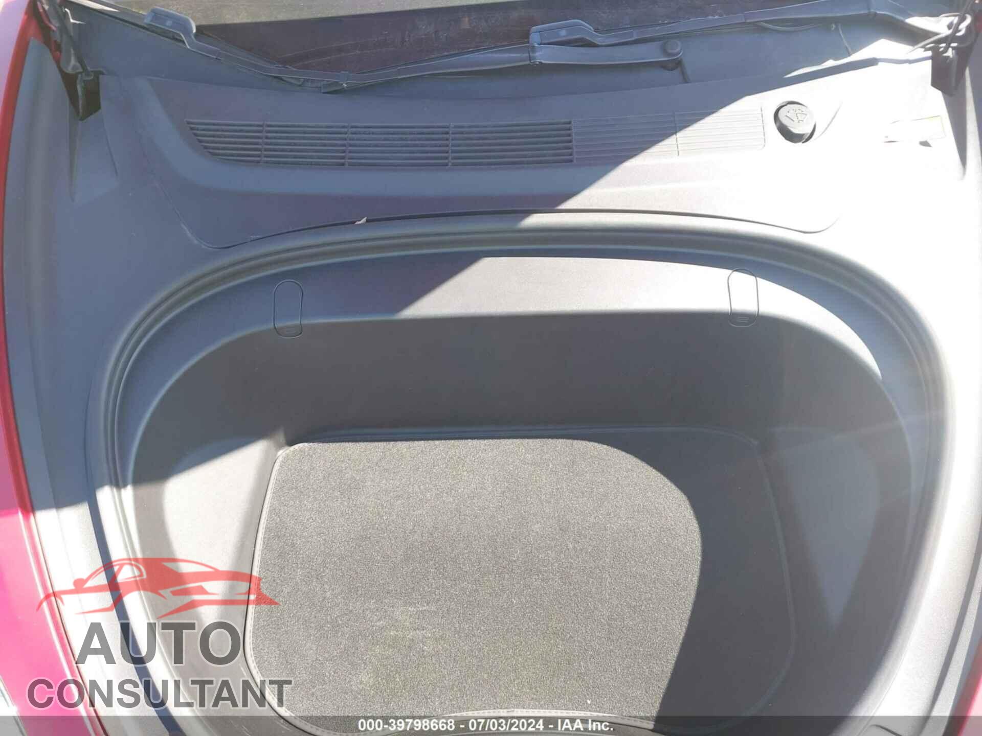 TESLA MODEL 3 2019 - 5YJ3E1EB1KF389637