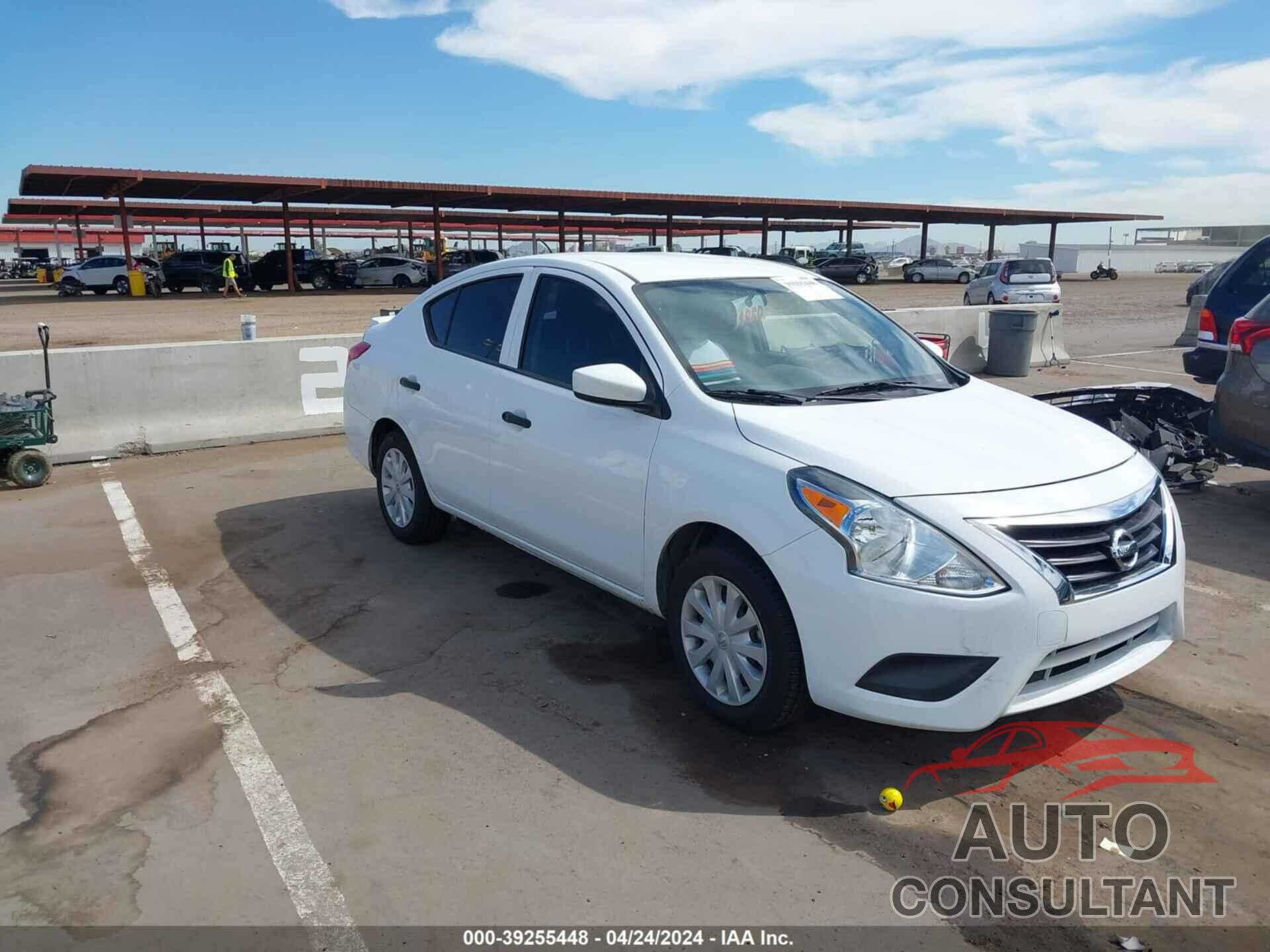 NISSAN VERSA 2018 - 3N1CN7AP5JL836106