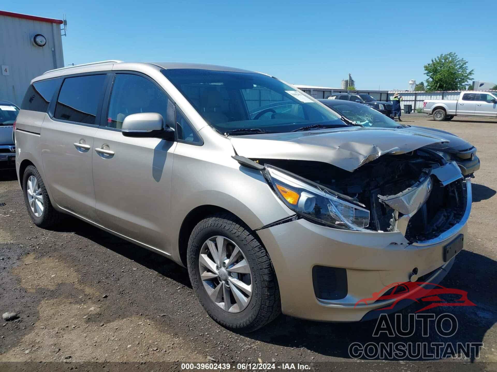 KIA SEDONA 2016 - KNDMB5C13G6175847