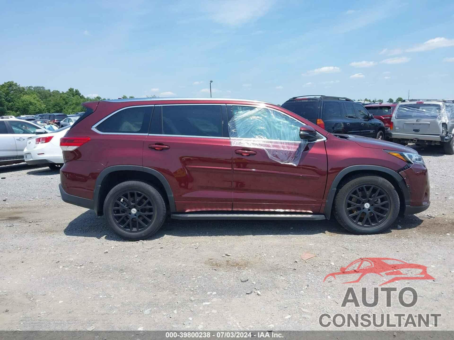 TOYOTA HIGHLANDER 2019 - 5TDDZRFH6KS925410