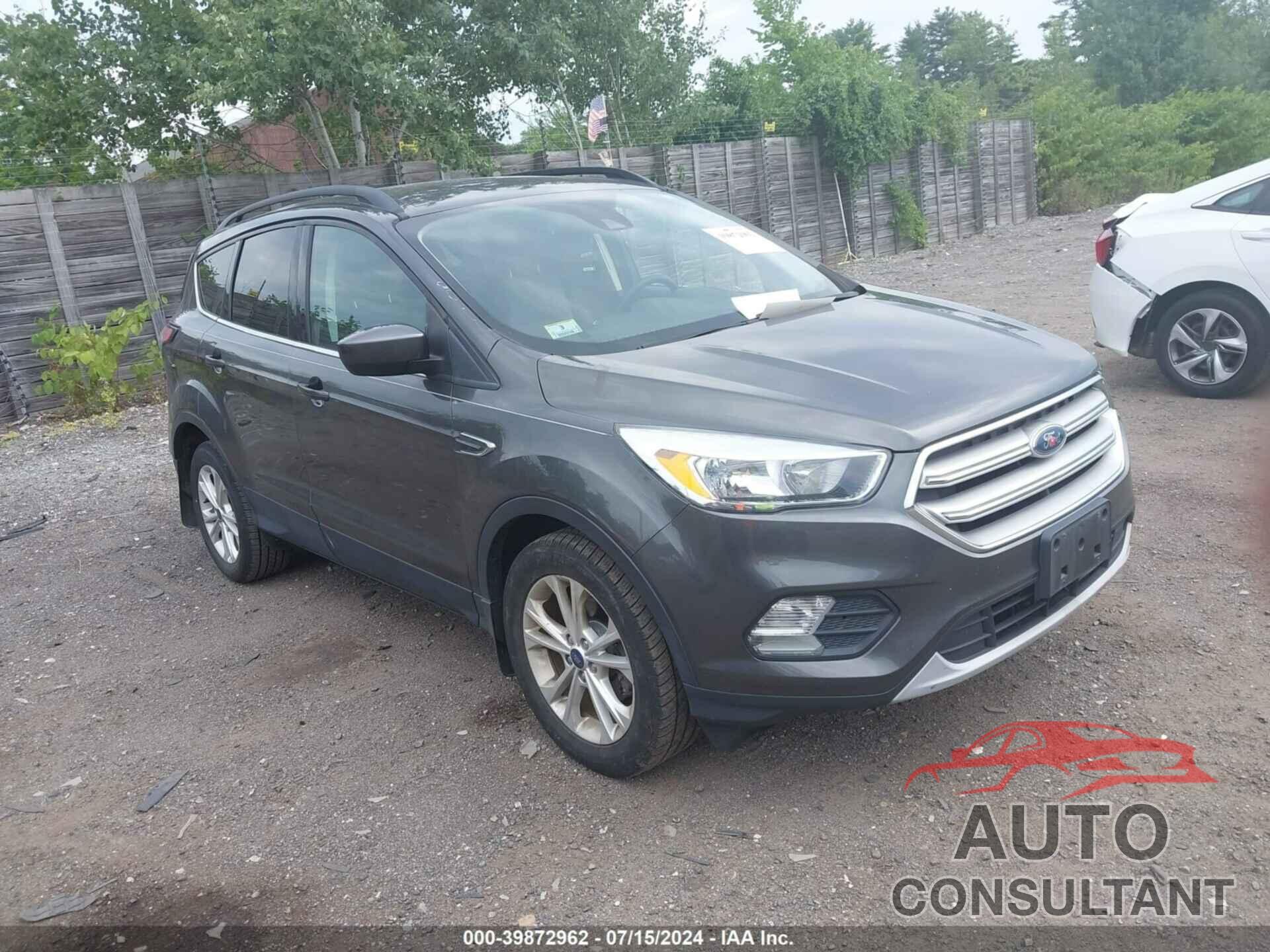 FORD ESCAPE 2018 - 1FMCU0GD7JUB84983