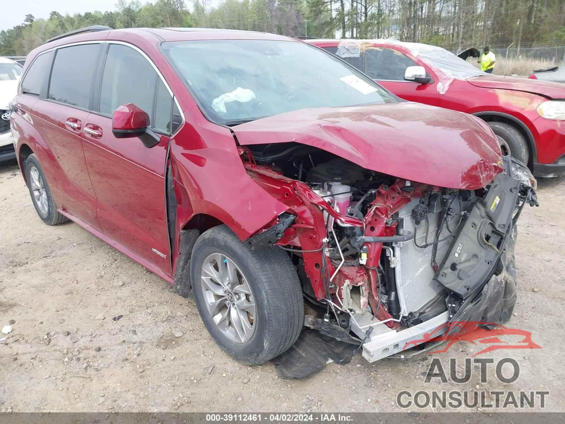 TOYOTA SIENNA 2021 - 5TDYRKEC4MS071700