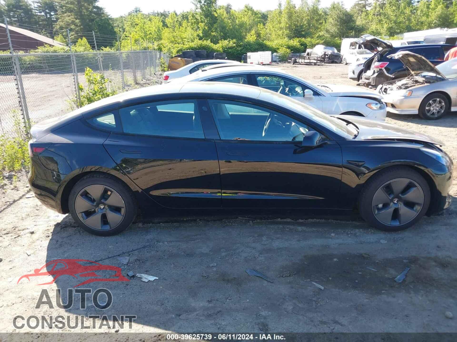 TESLA MODEL 3 2021 - 5YJ3E1EB8MF869449