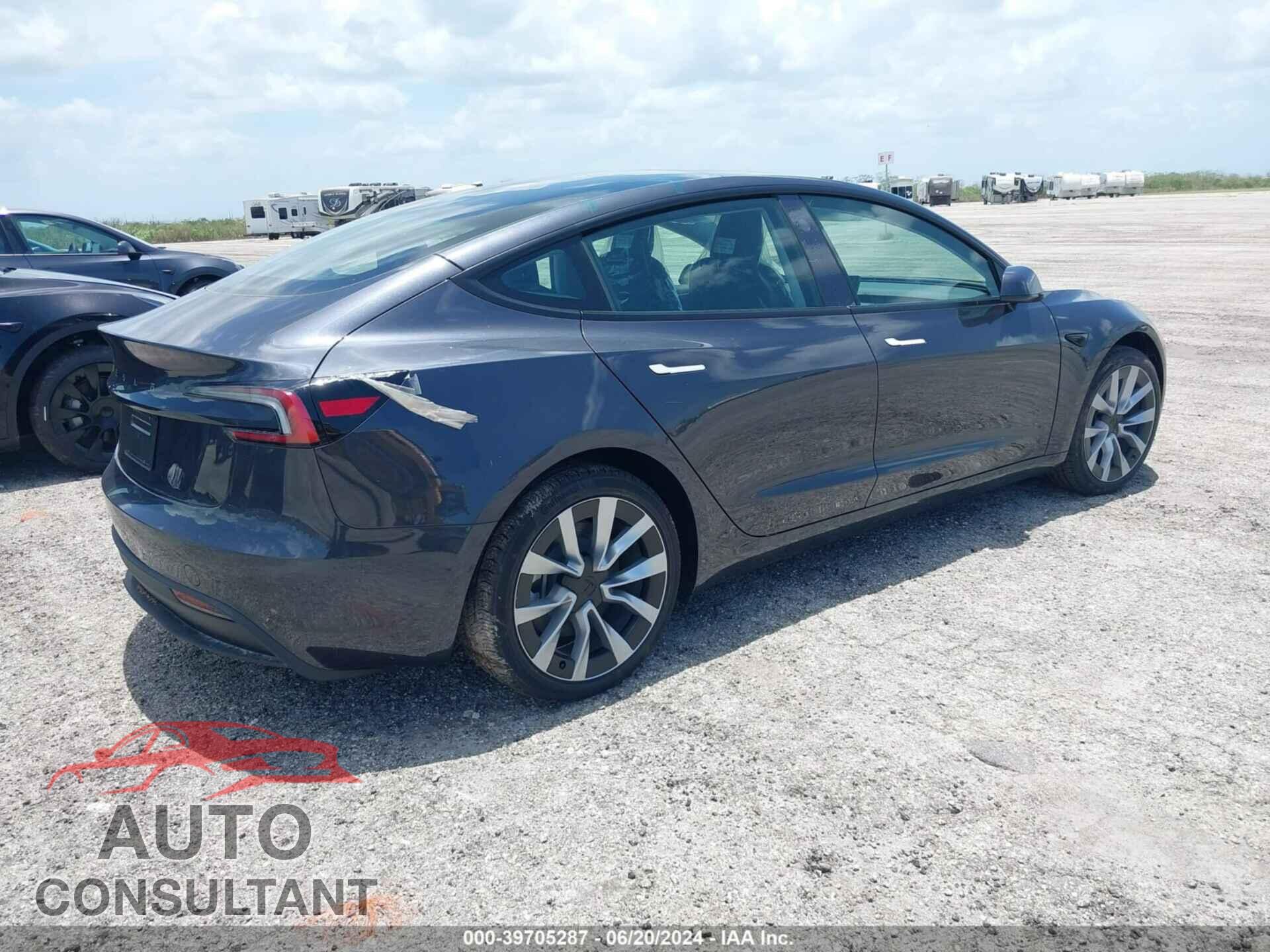 TESLA MODEL 3 2024 - 5YJ3E1EA2RF752500