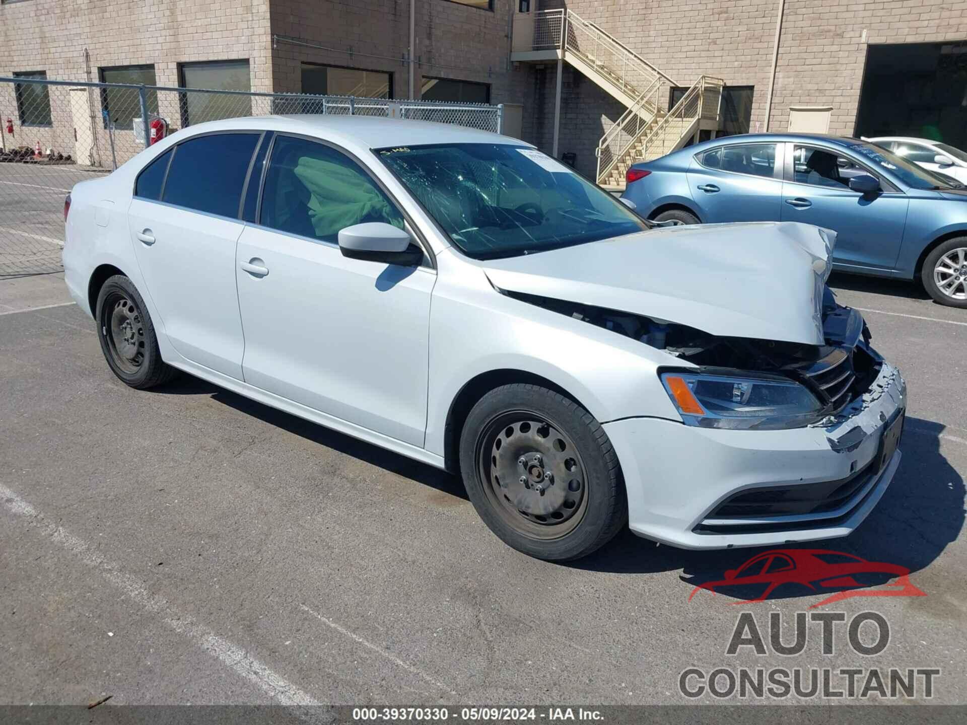 VOLKSWAGEN JETTA 2017 - 3VW2B7AJ8HM387230