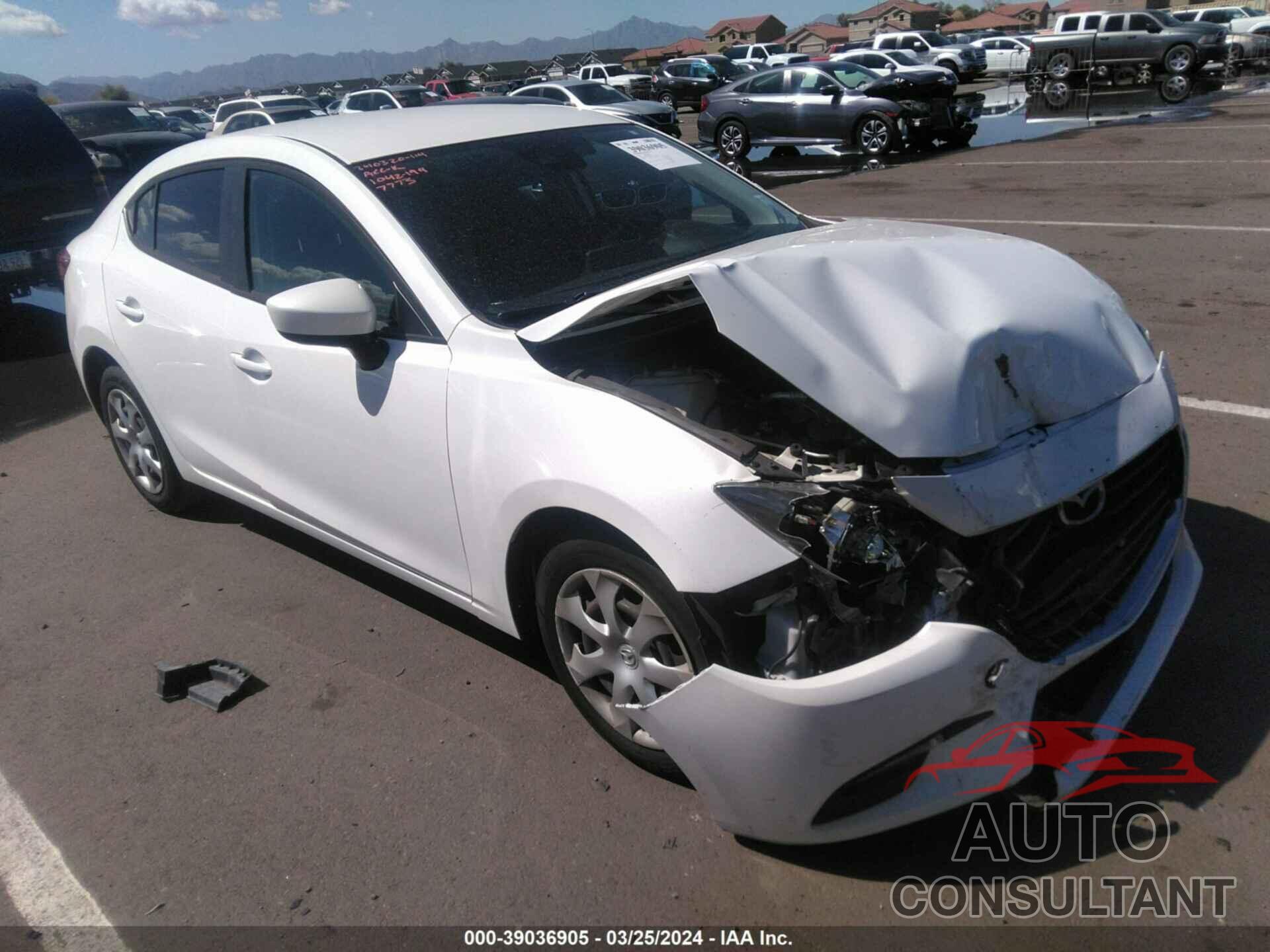 MAZDA 3 2018 - 3MZBN1U76JM167773