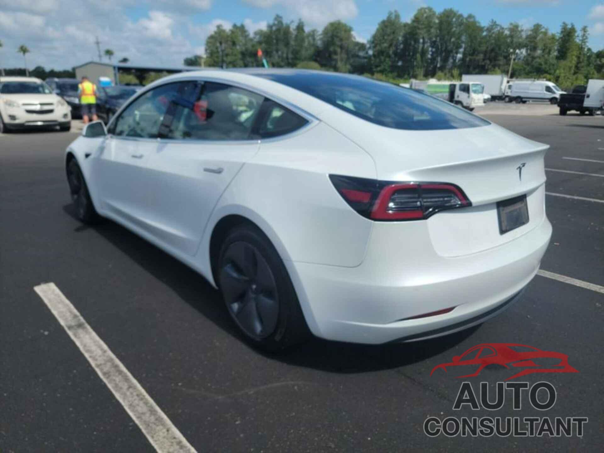 TESLA MODEL 3 2020 - 5YJ3E1EB7LF636905