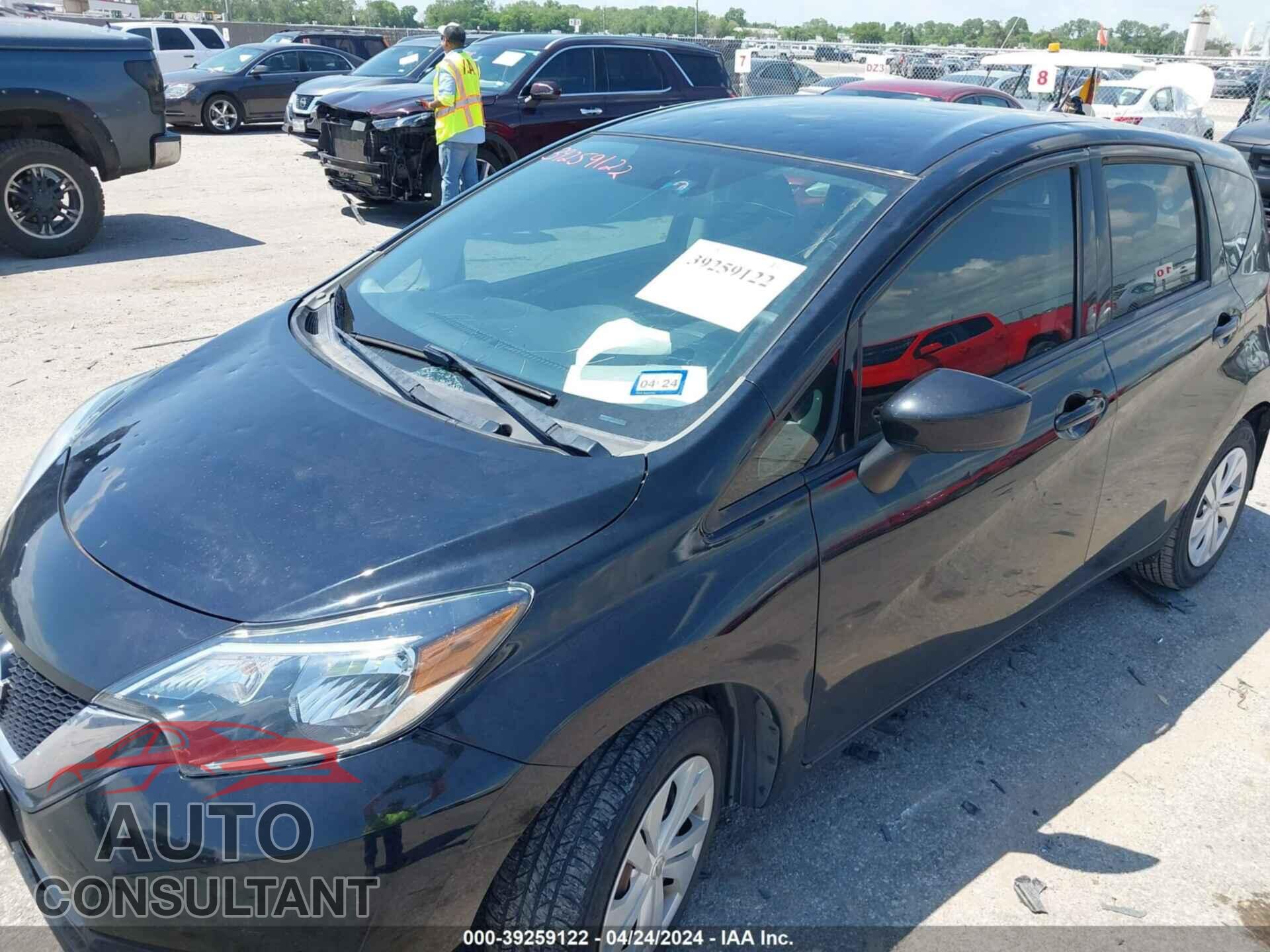 NISSAN VERSA NOTE 2017 - 3N1CE2CPXHL381781
