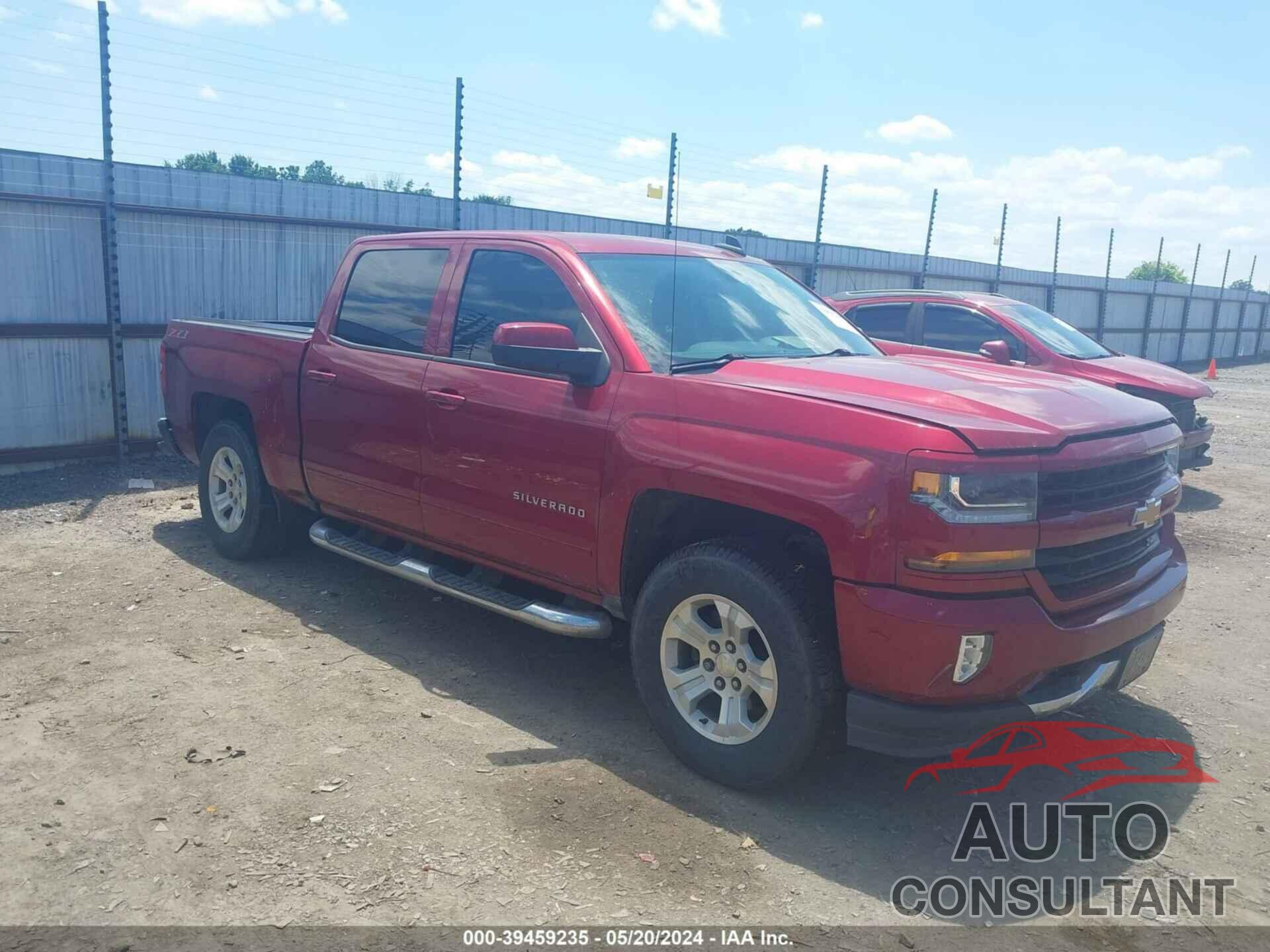 CHEVROLET SILVERADO 1500 2018 - 3GCUKREC2JG590458