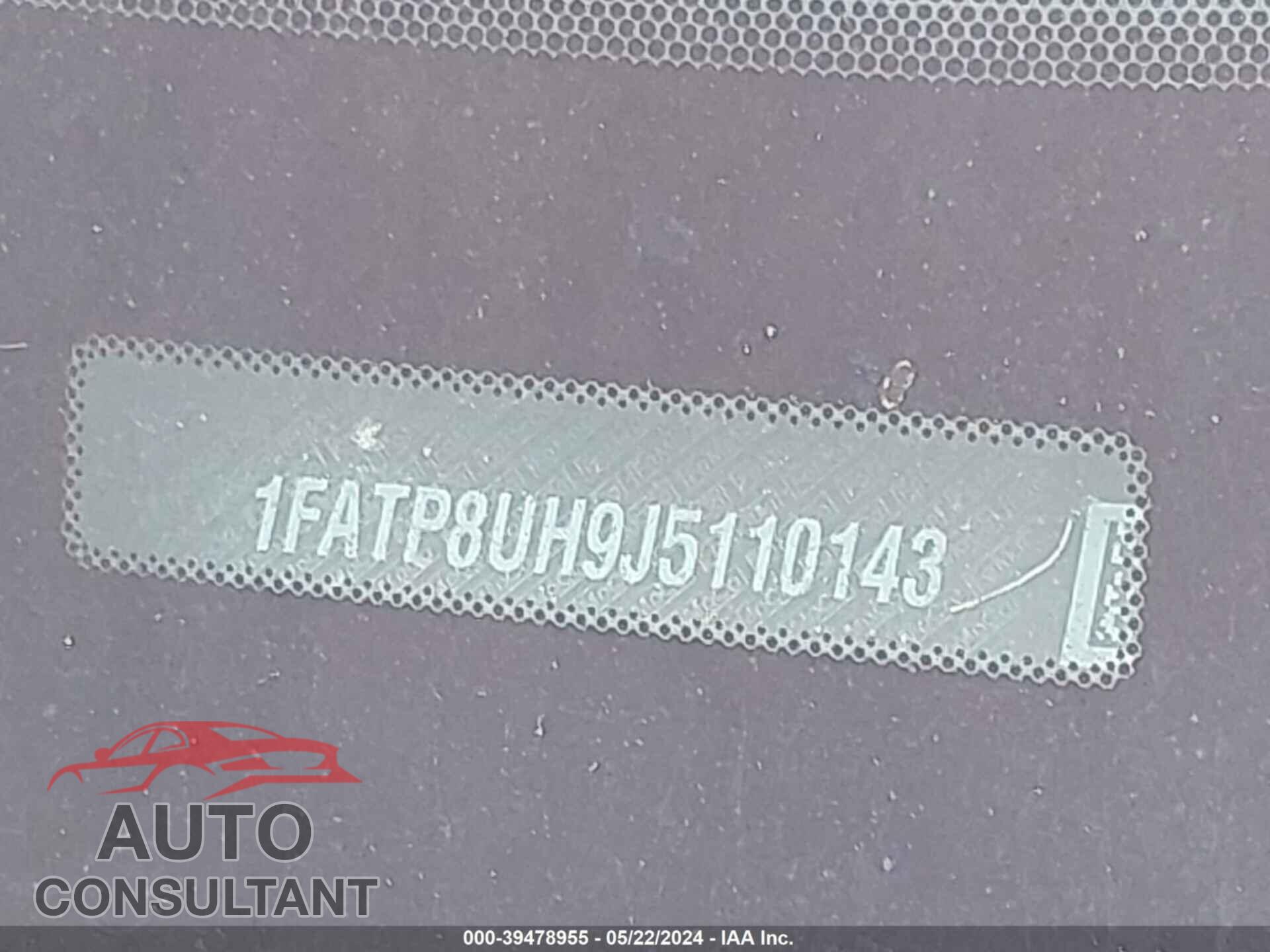 FORD MUSTANG 2018 - 1FATP8UH9J5110143