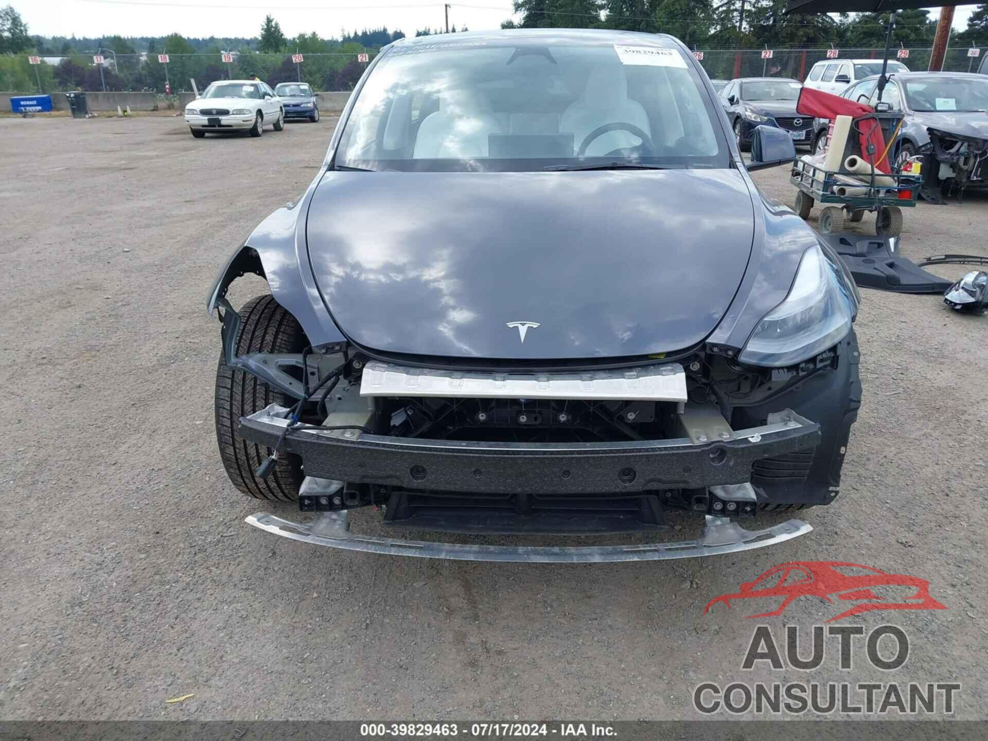 TESLA MODEL Y 2023 - 7SAYGDEF4PF903186