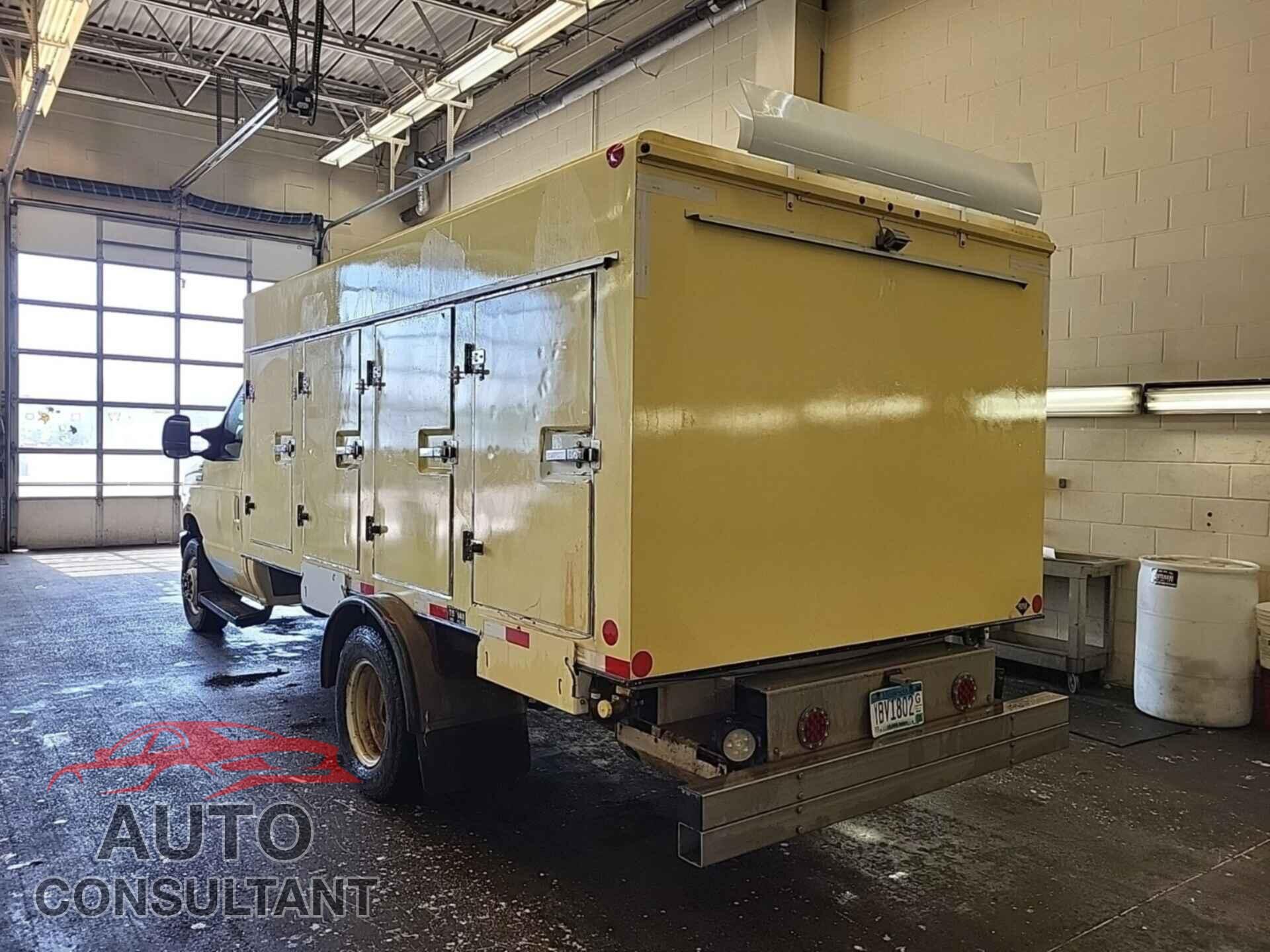 FORD ECONOLINE 2017 - 1FDXE4FS8HDC69086