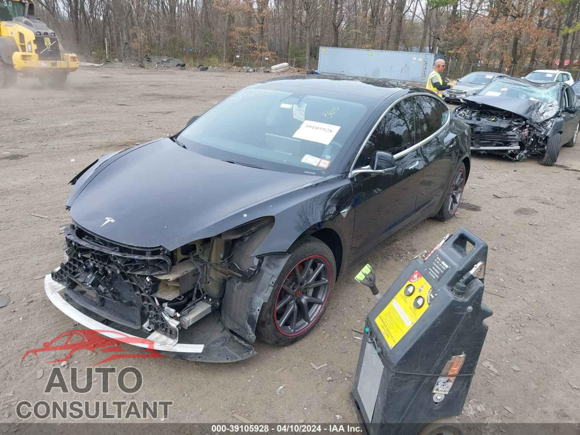 TESLA MODEL 3 2019 - 5YJ3E1EA1KF395168