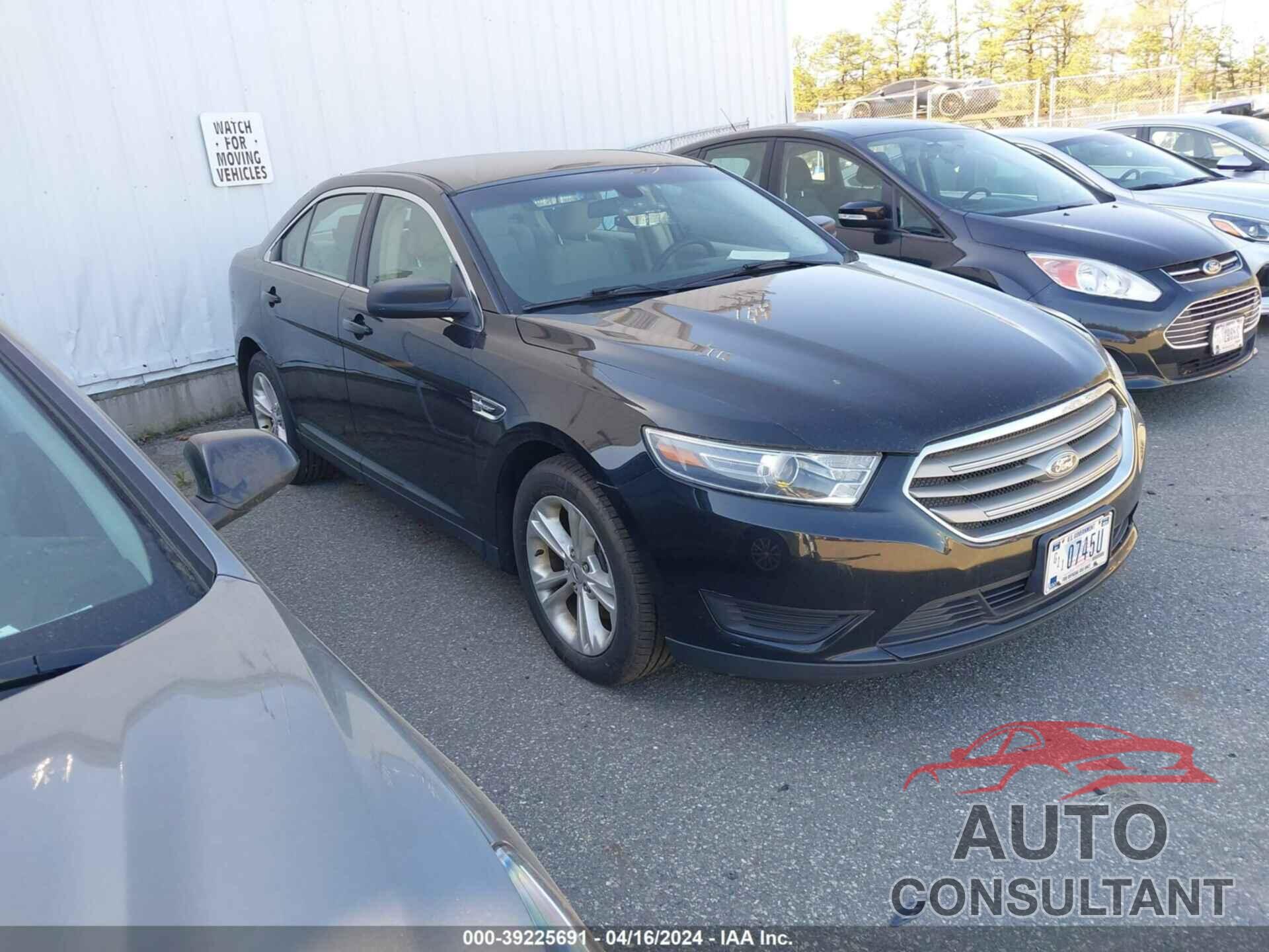 FORD TAURUS 2017 - 1FAHP2D84HG143312