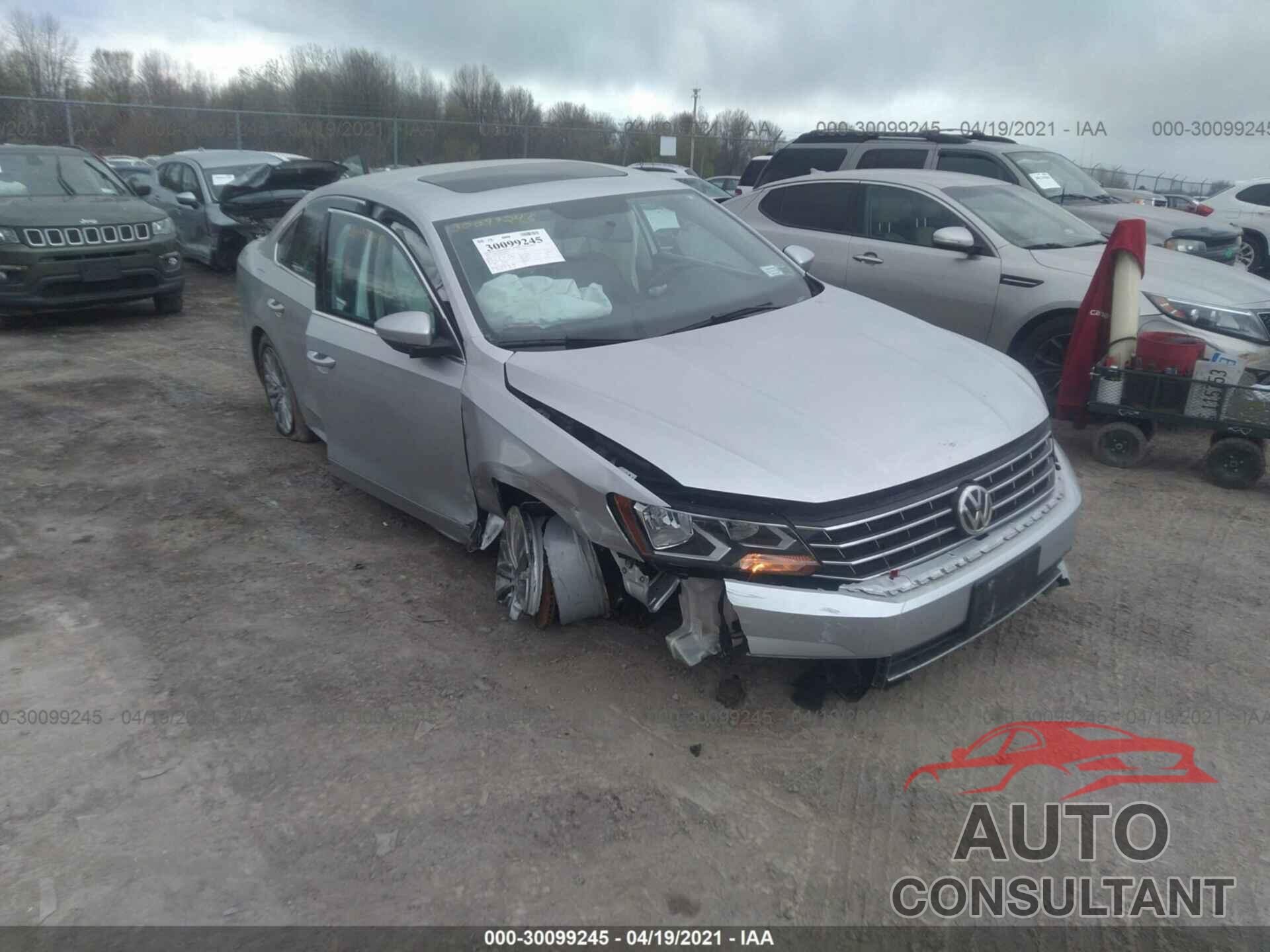 VOLKSWAGEN PASSAT 2017 - 1VWBT7A30HC033332