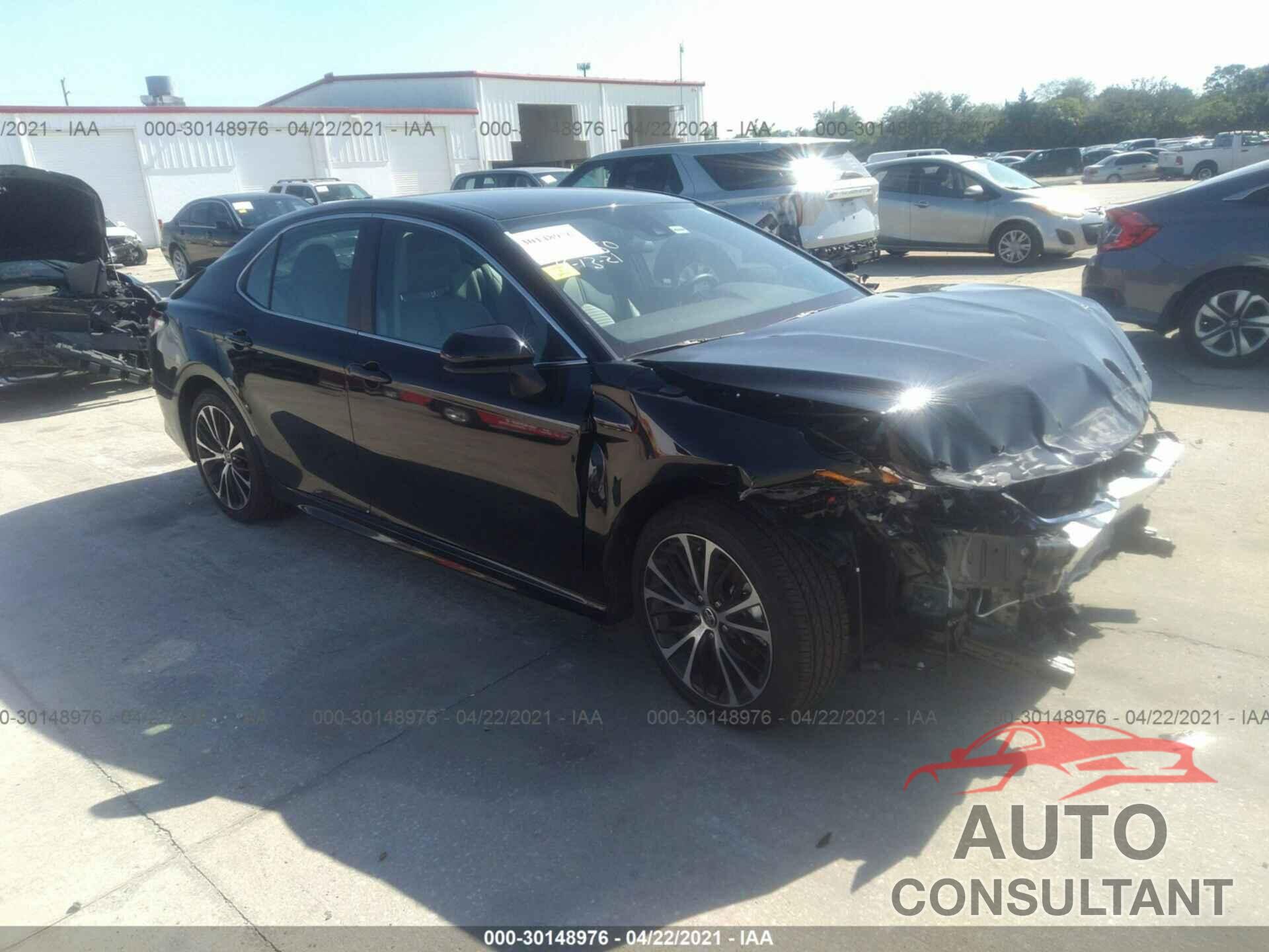 TOYOTA CAMRY 2020 - 4T1G11AK0LU375896