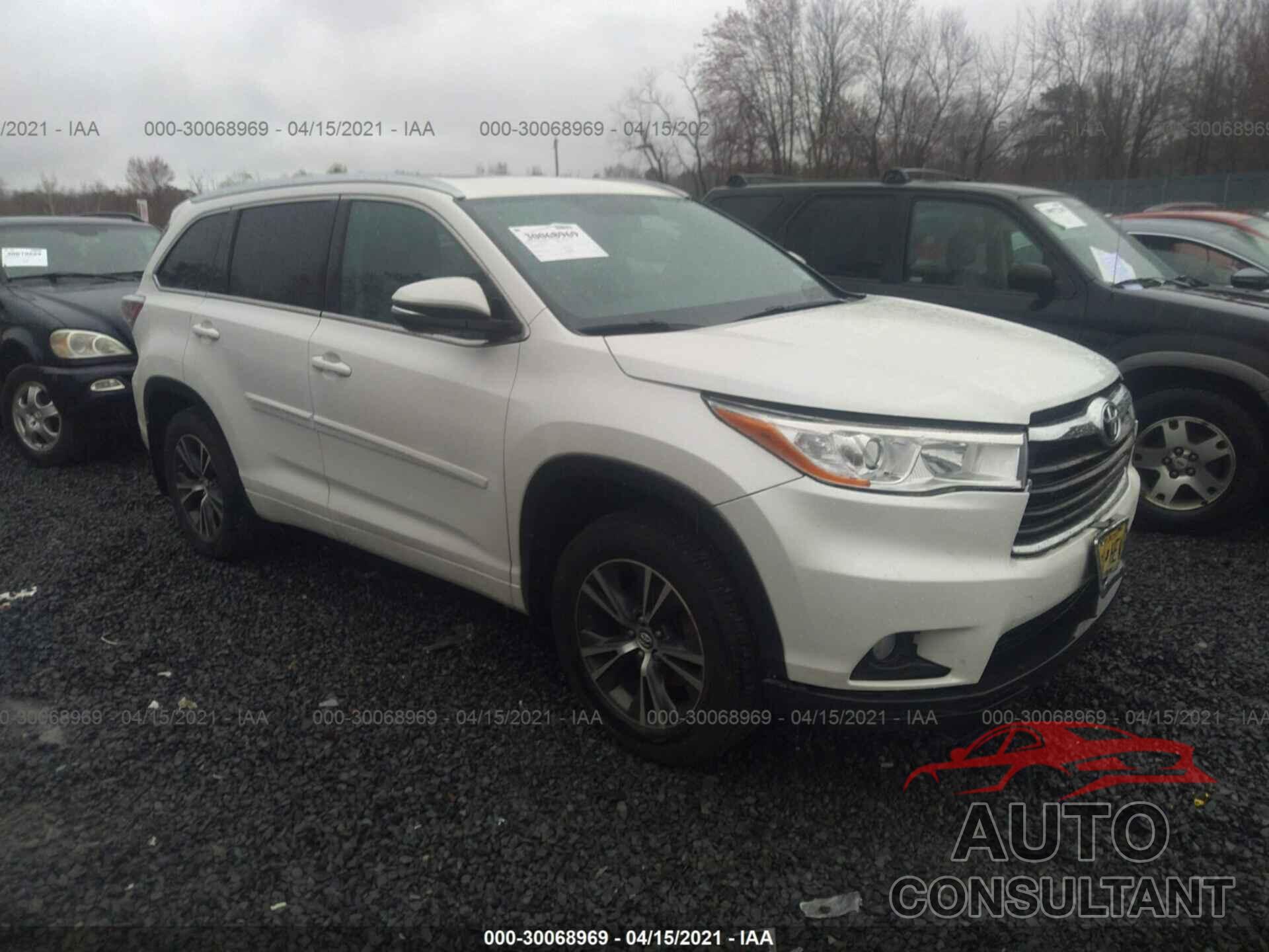 TOYOTA HIGHLANDER 2016 - 5TDJKRFH5GS339277