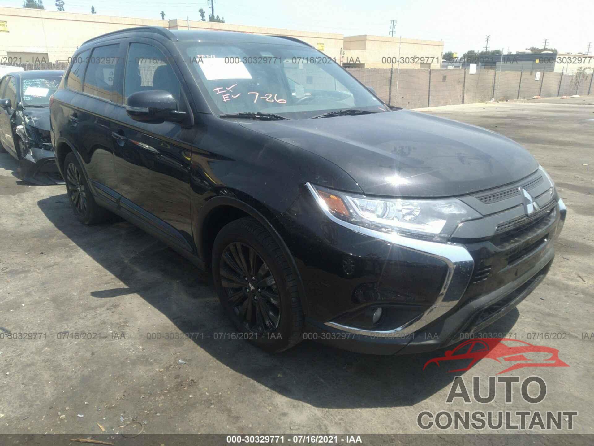 MITSUBISHI OUTLANDER 2020 - JA4AD3A30LZ003929