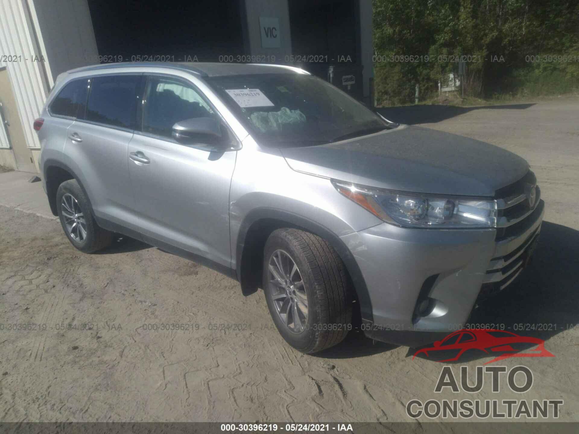TOYOTA HIGHLANDER 2019 - 5TDJZRFHXKS611584