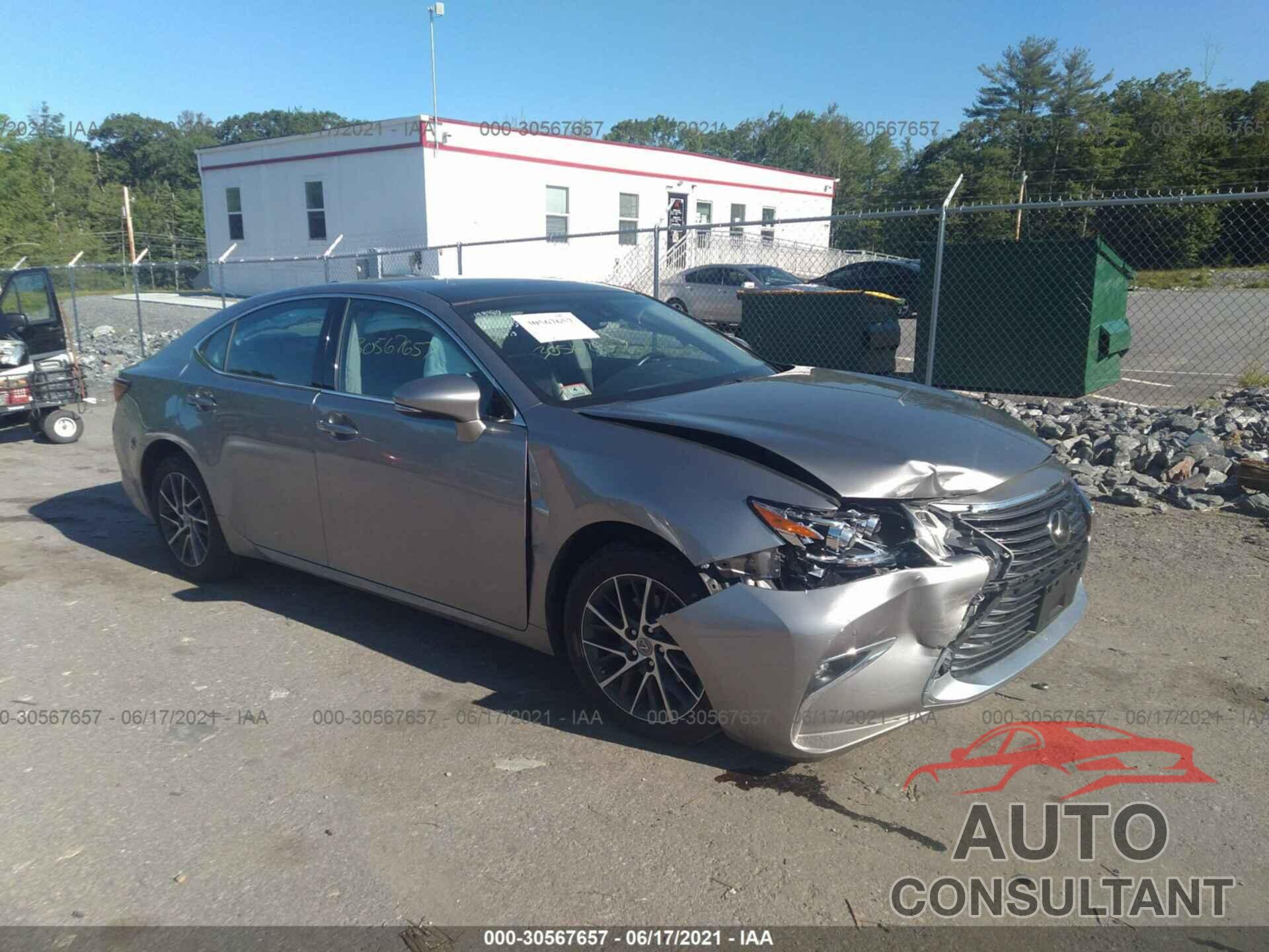 LEXUS ES 2017 - 58ABK1GG9HU062078