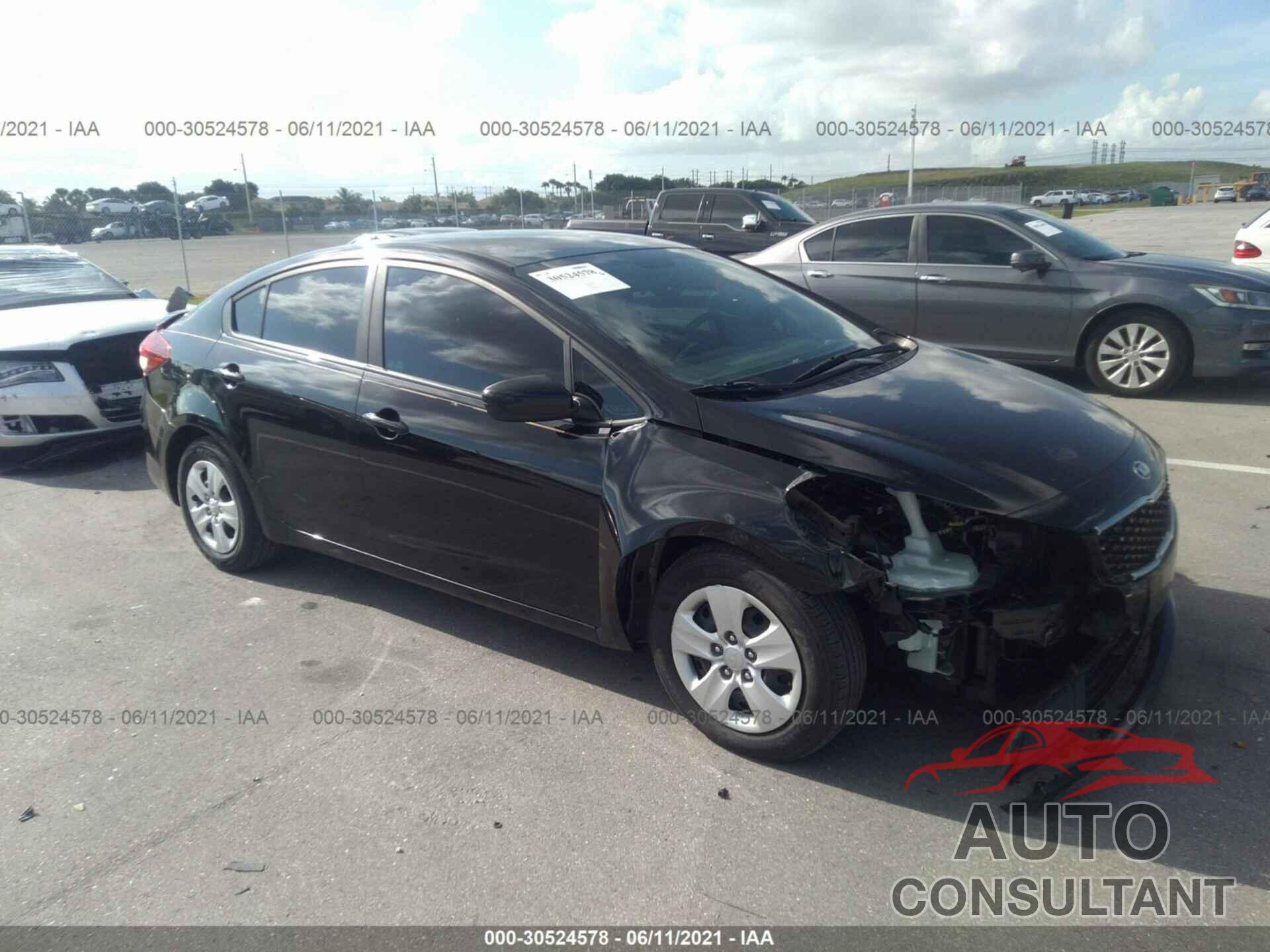 KIA FORTE 2017 - 3KPFK4A74HE098413