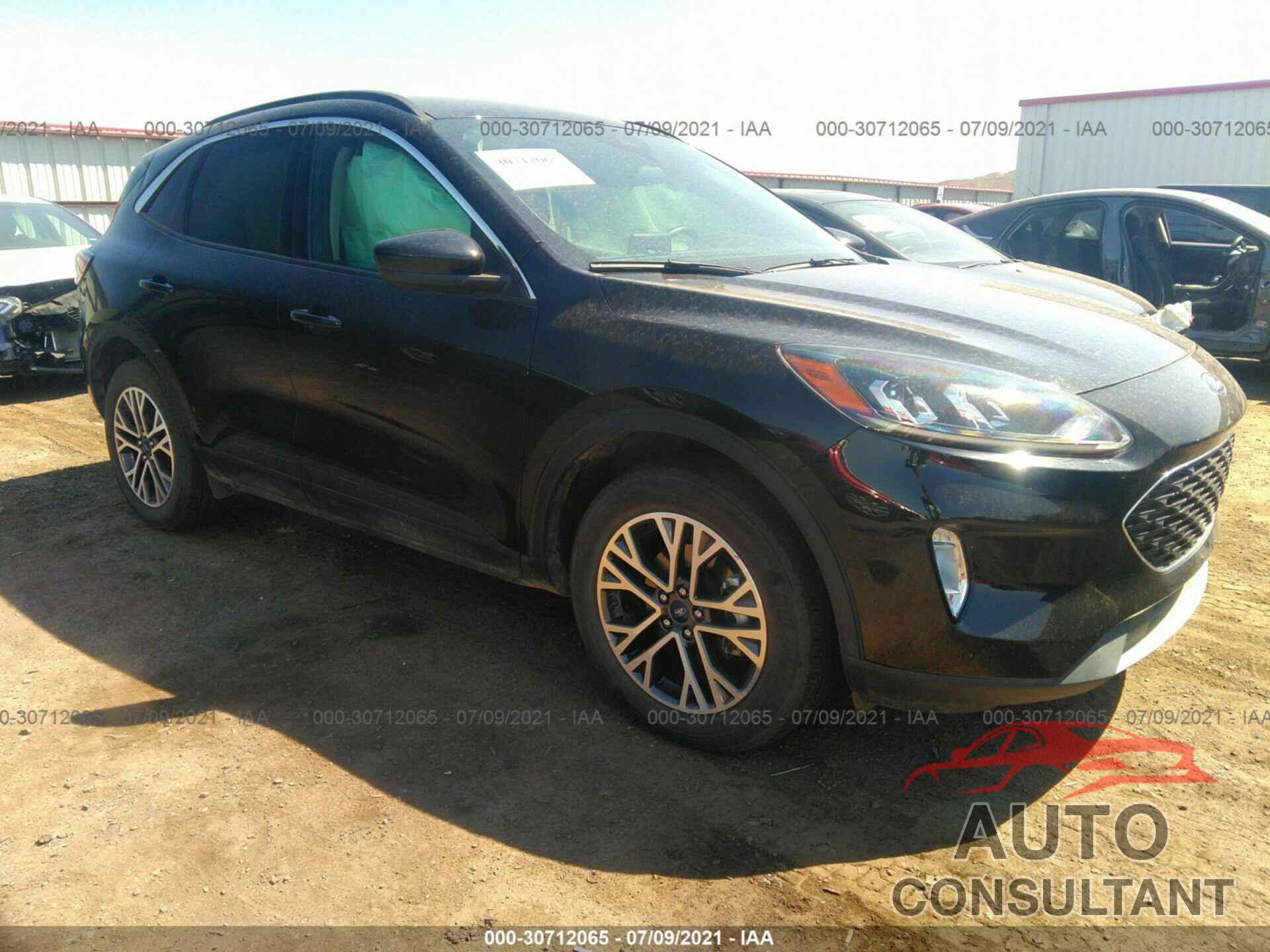 FORD ESCAPE 2020 - 1FMCU9H64LUB26949