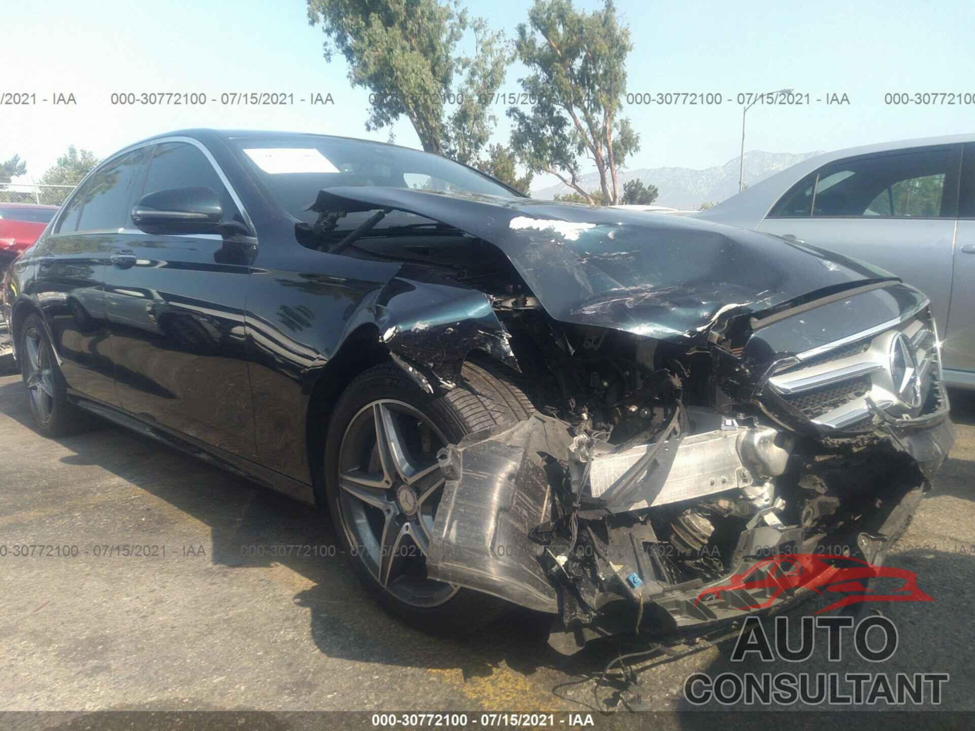 MERCEDES-BENZ E-CLASS 2017 - WDDZF4JB9HA017677