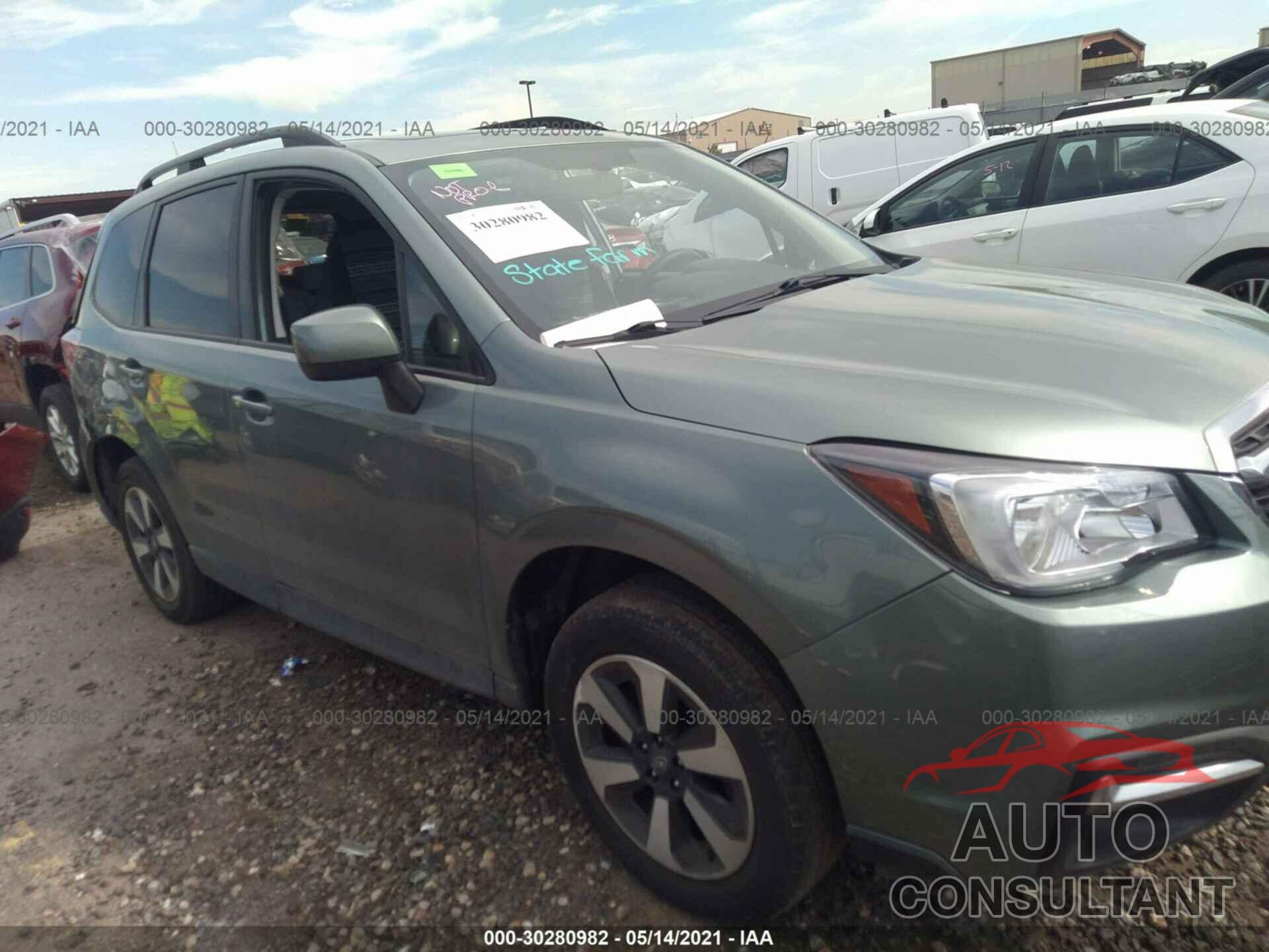 SUBARU FORESTER 2017 - JF2SJAECXHH570455