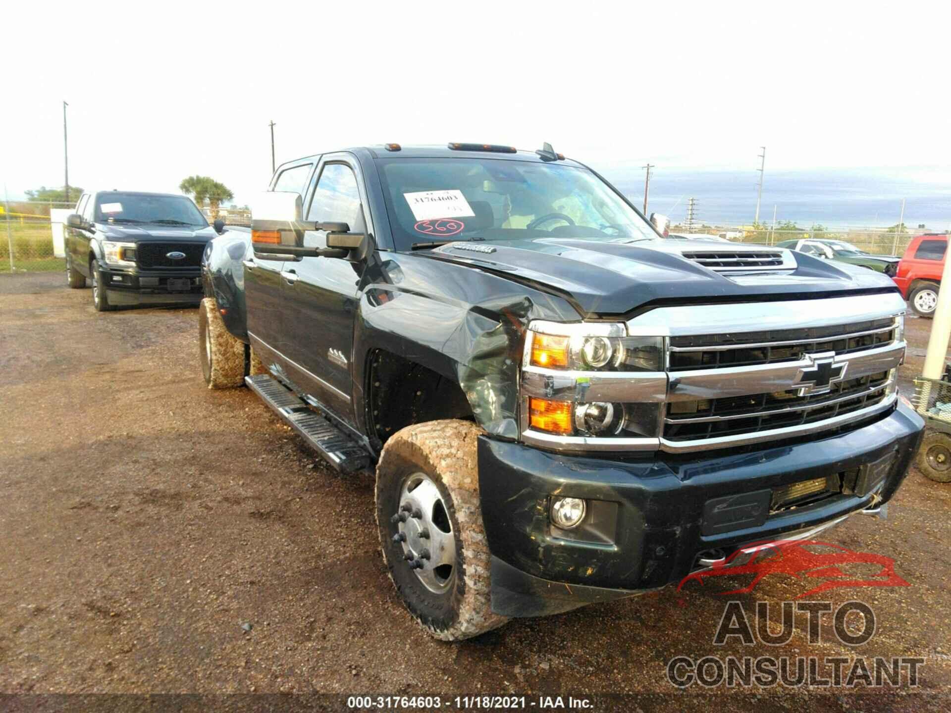 CHEVROLET SILVERADO 3500HD 2018 - 1GC4K1EY5JF105857