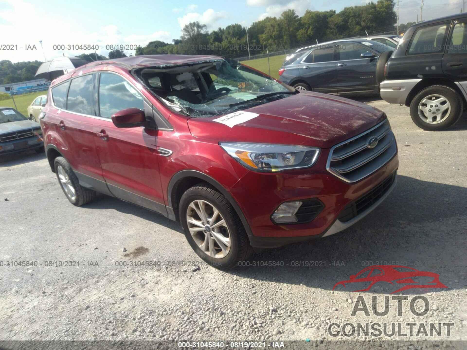 FORD ESCAPE 2017 - 1FMCU0G97HUC96558