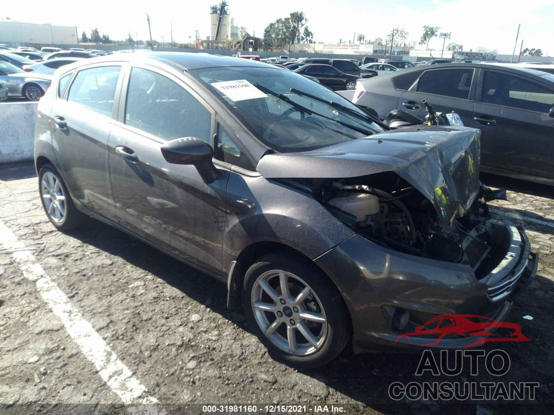 FORD FIESTA 2017 - 3FADP4EJ5HM110028