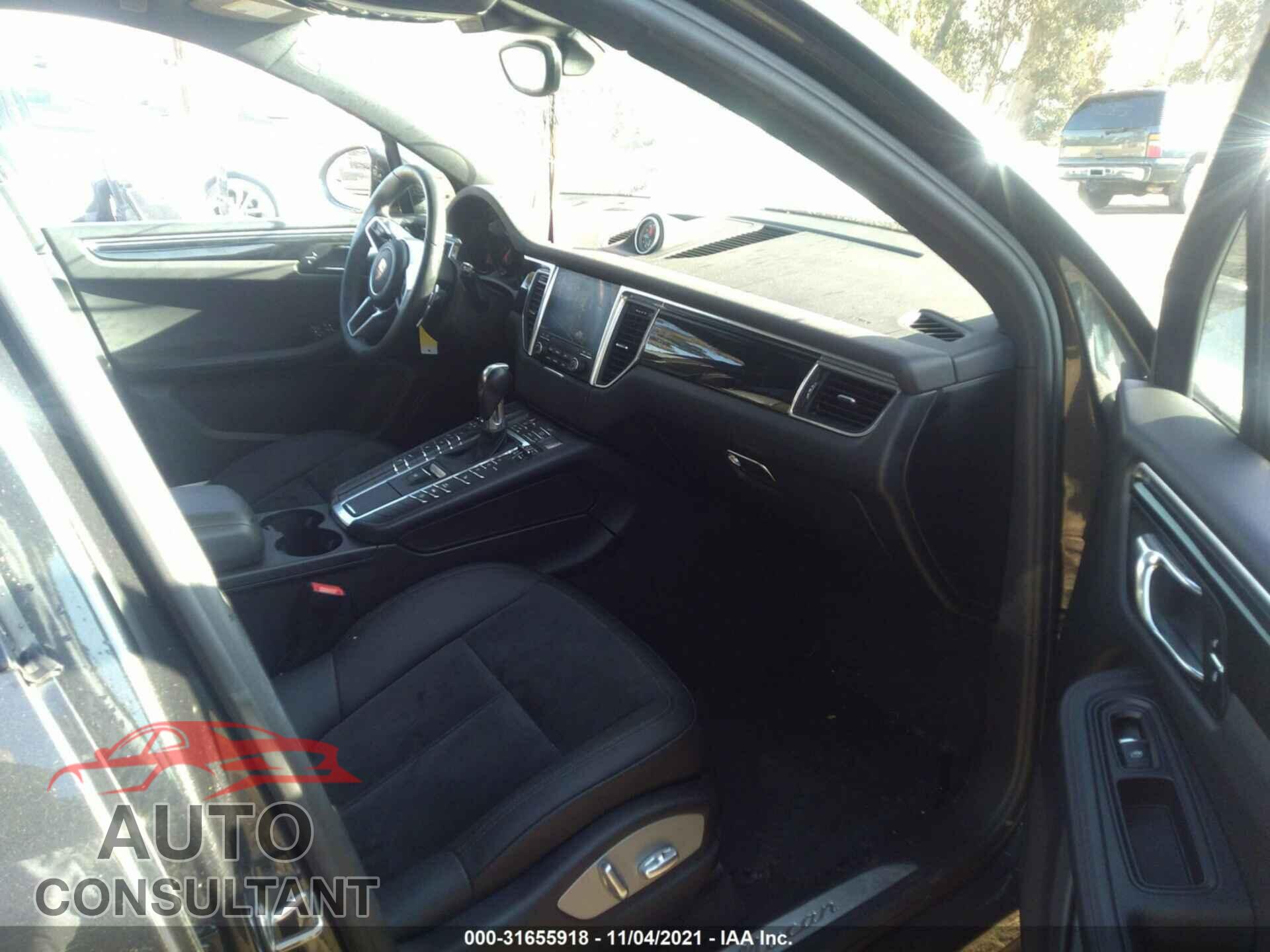 PORSCHE MACAN 2017 - WP1AA2A55HLB01969