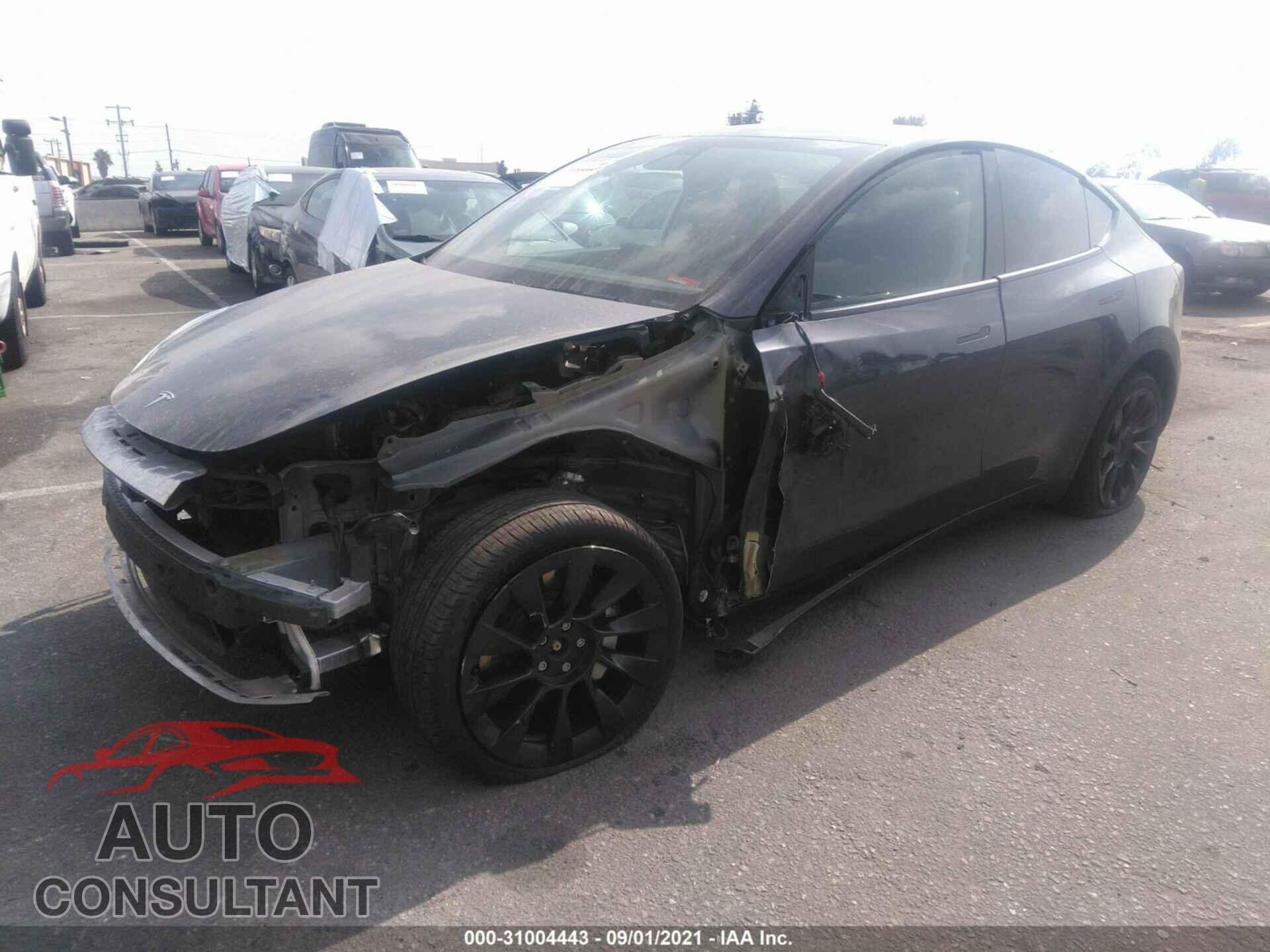 TESLA MODEL Y 2020 - 5YJYGDEEXLF045351