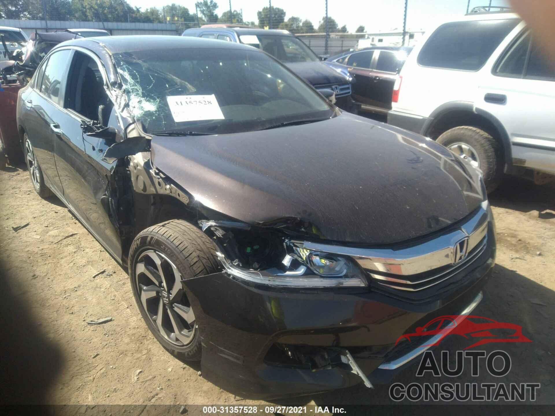 HONDA ACCORD SEDAN 2016 - 1HGCR2F82GA140388