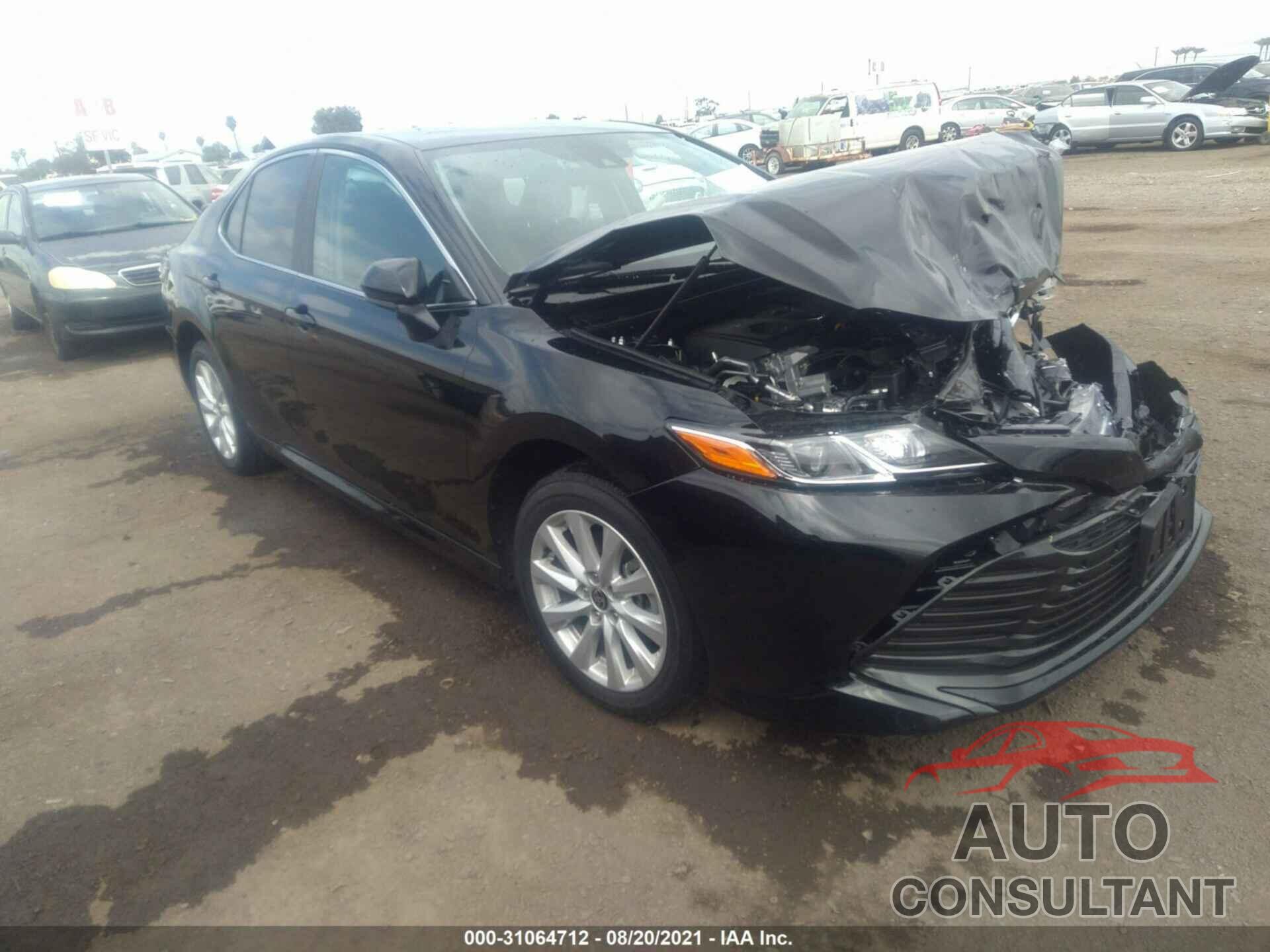 TOYOTA CAMRY 2020 - 4T1C11AK7LU970677