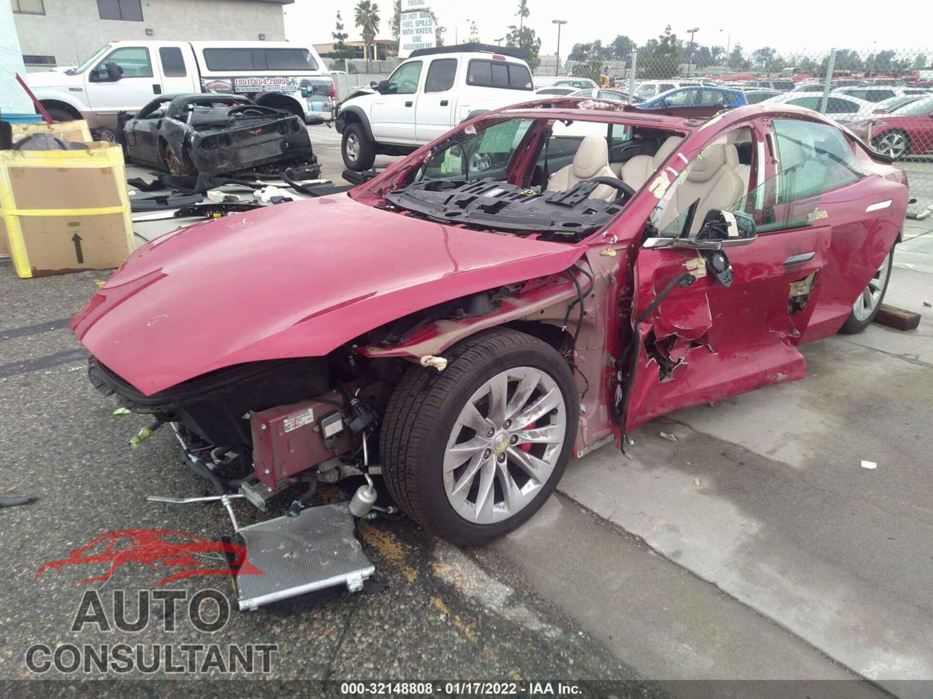 TESLA MODEL S 2018 - 5YJSA1E46JF249784