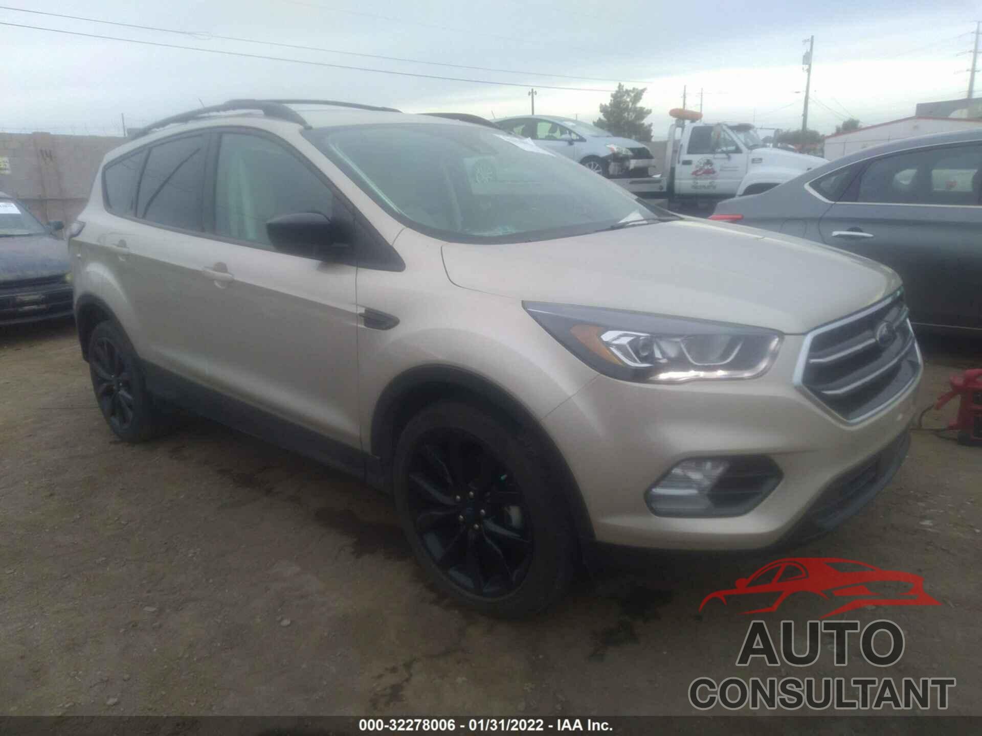 FORD ESCAPE 2018 - 1FMCU0HDXJUD22076