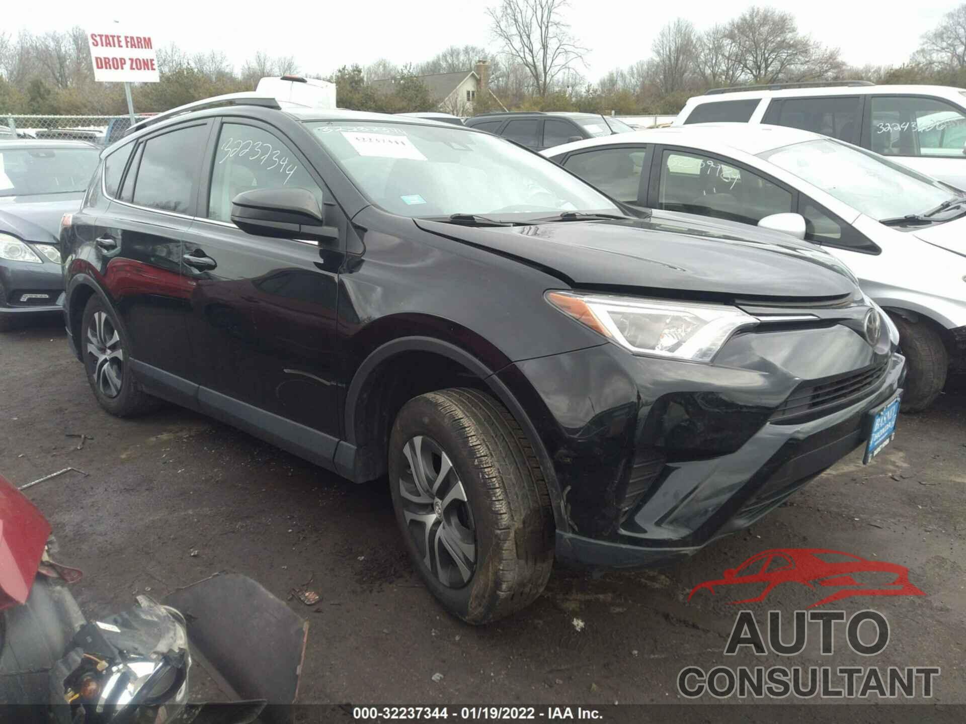 TOYOTA RAV4 2018 - 2T3BFREV9JW779928