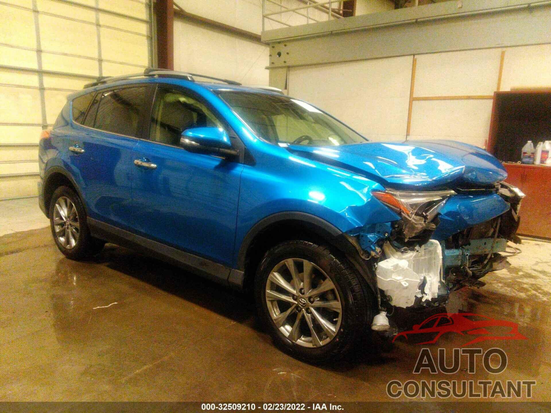 TOYOTA RAV4 2018 - JTMDFREV1JJ721190