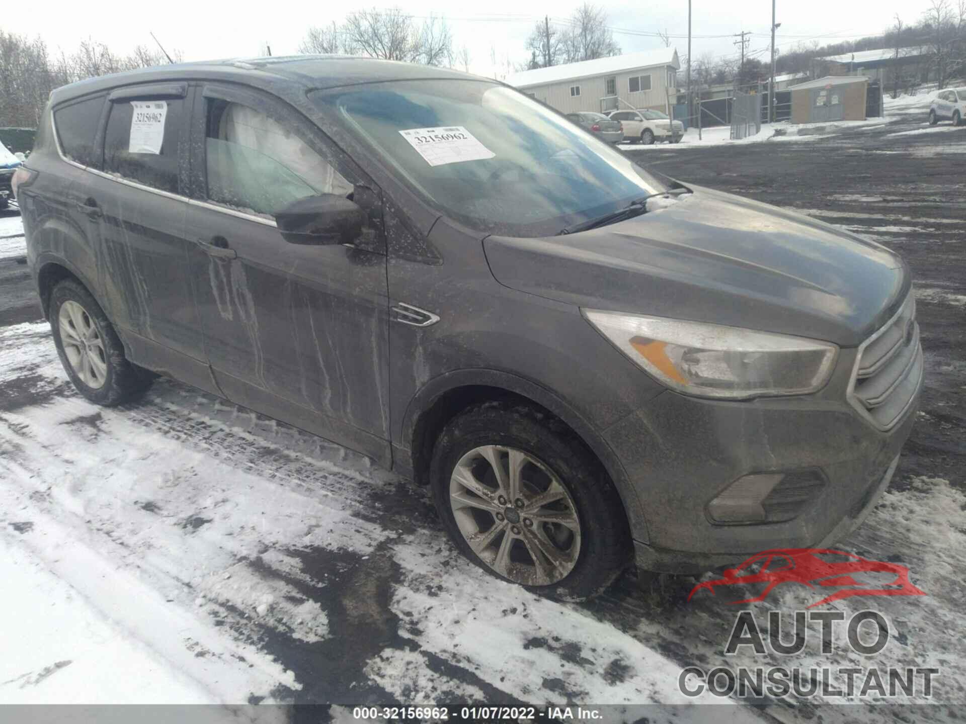 FORD ESCAPE 2017 - 1FMCU9G92HUB95058