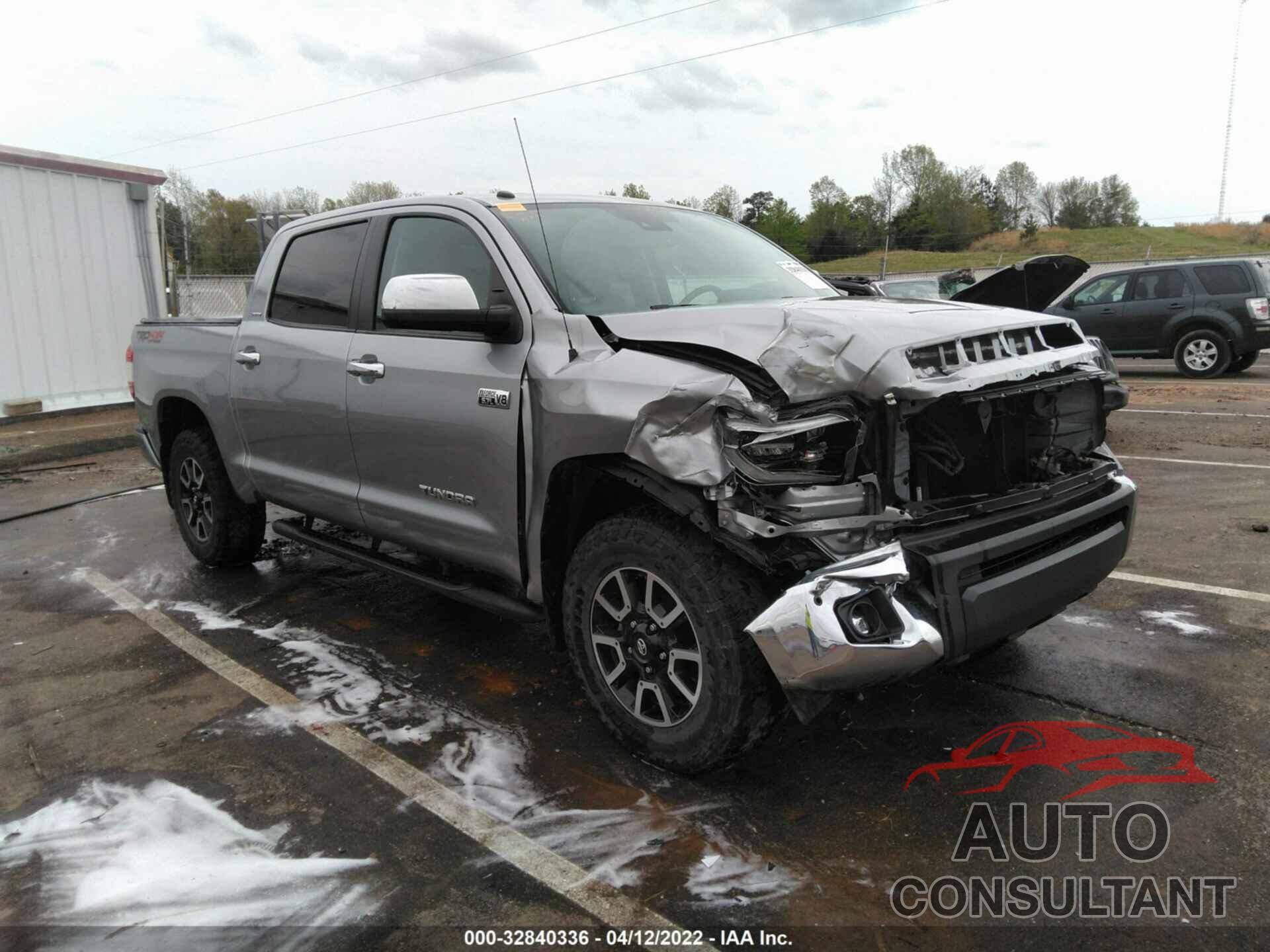 TOYOTA TUNDRA 4WD 2018 - 5TFHW5F1XJX714015