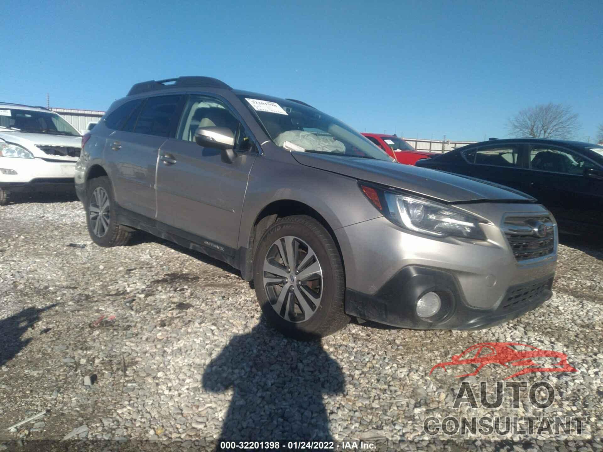SUBARU OUTBACK 2018 - 4S4BSANC4J3362629