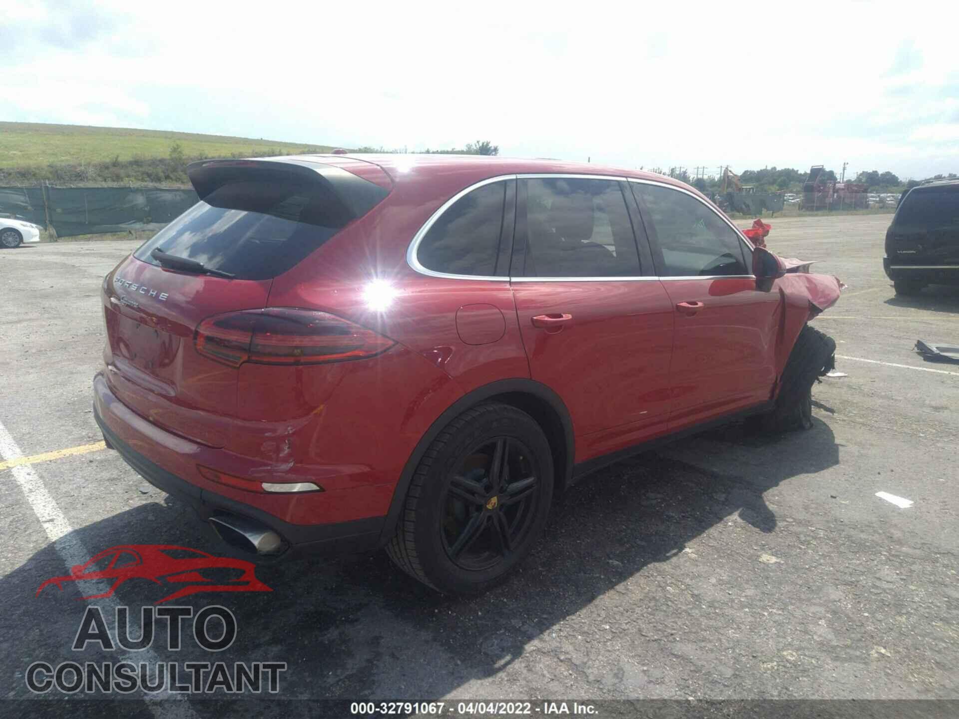 PORSCHE CAYENNE 2017 - WP1AA2A25HKA90984