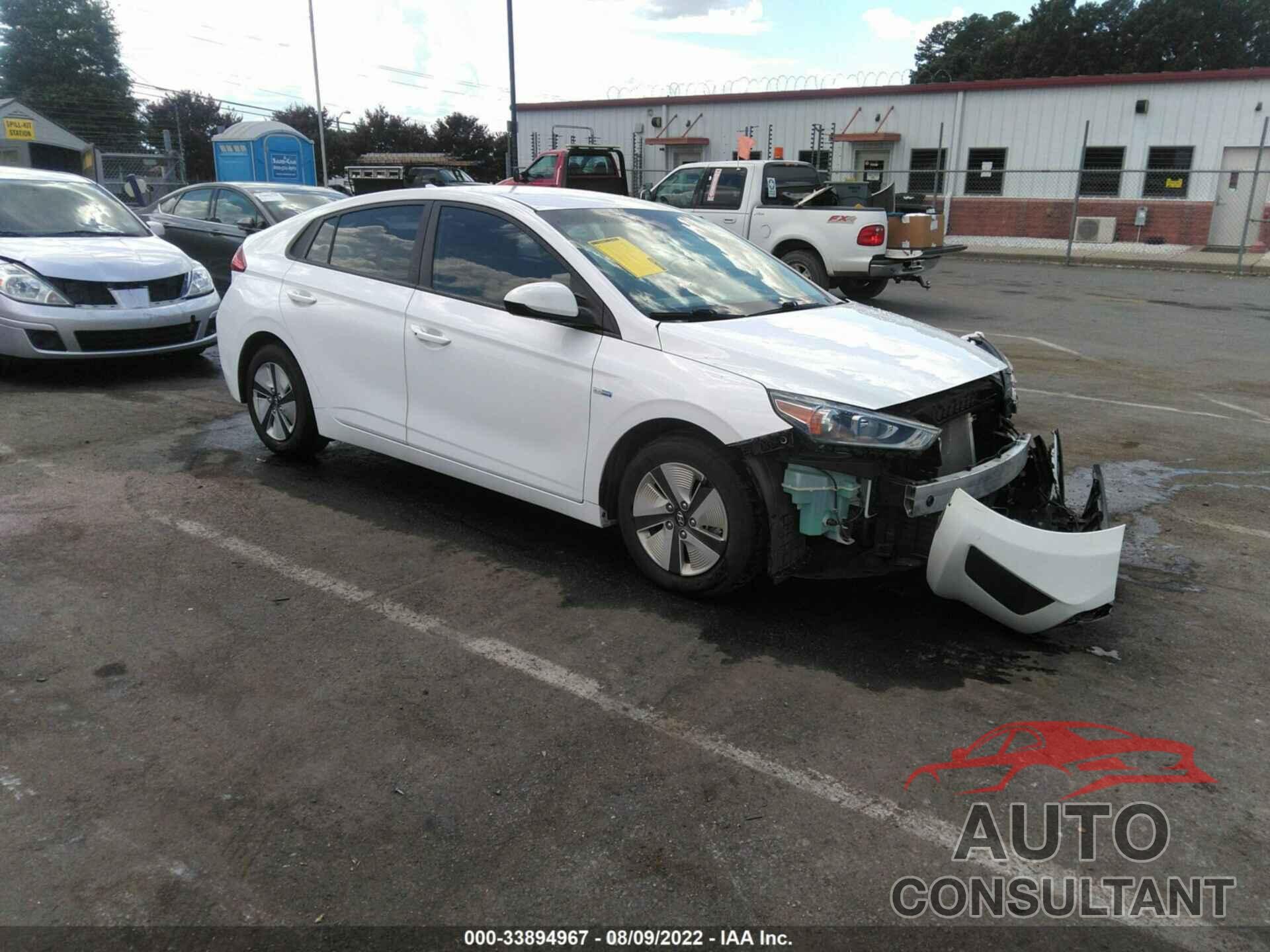 HYUNDAI IONIQ HYBRID 2017 - KMHC65LC2HU036903