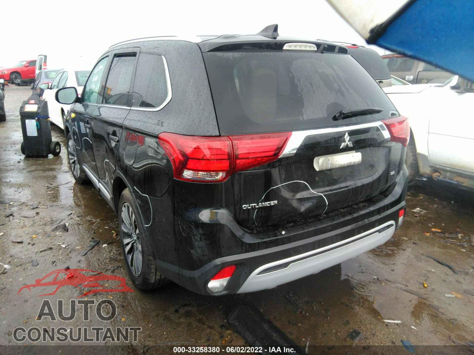 MITSUBISHI OUTLANDER 2020 - JA4AD3A32LZ040898