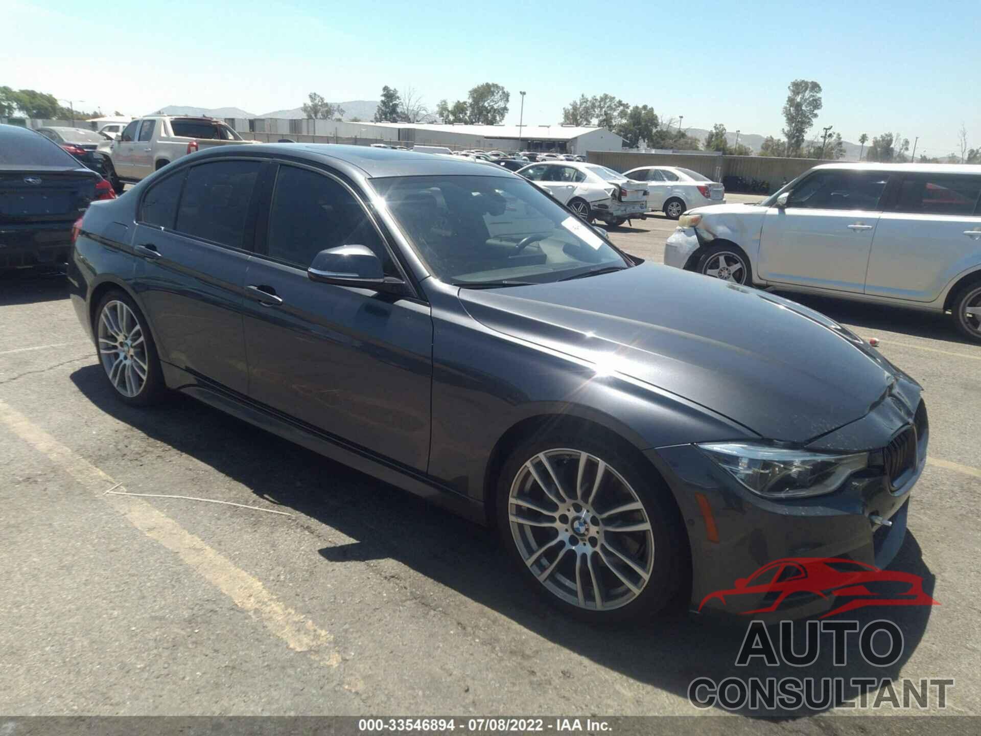 BMW 3 SERIES 2016 - WBA8B3G50GNT62145