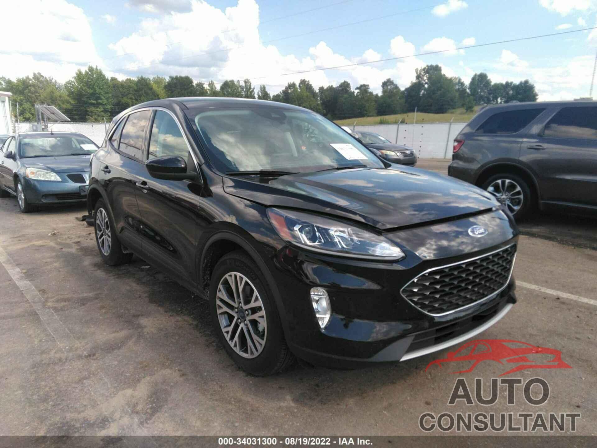 FORD ESCAPE 2022 - 1FMCU0H60NUA07441