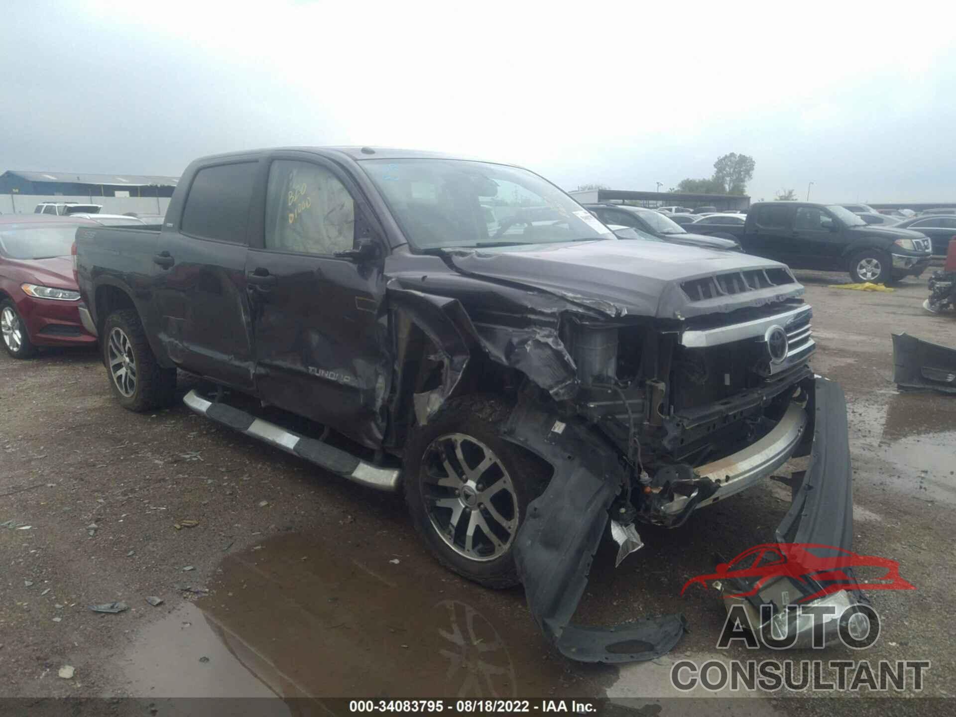 TOYOTA TUNDRA 4WD 2017 - 5TFDW5F14HX654127